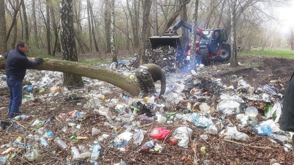 у мікрорайоні Лагері Переяслава ліквідували стихійне сміттєзвалище