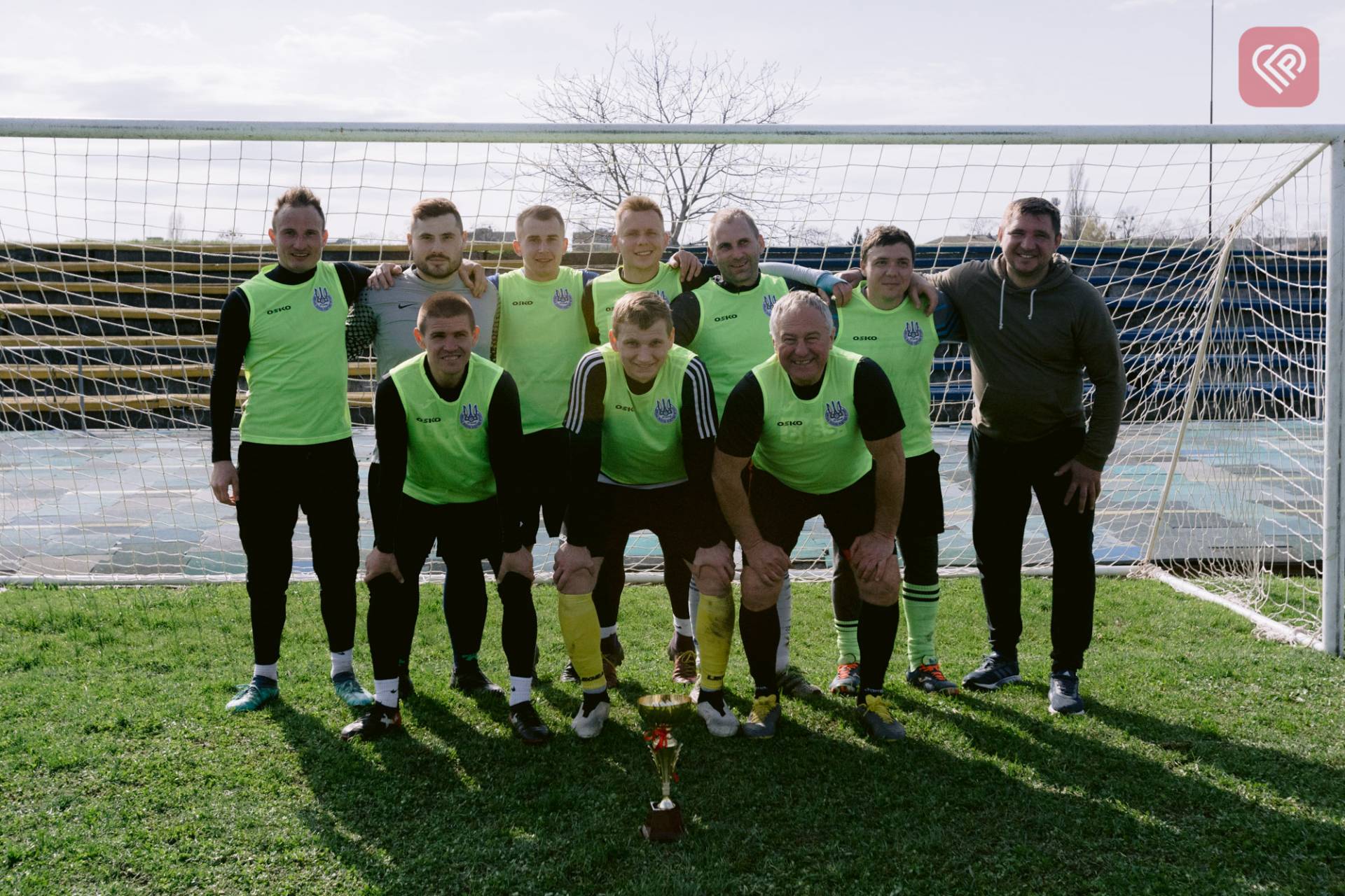 команда колишніх випускників УГСП ФК «BOSS.»