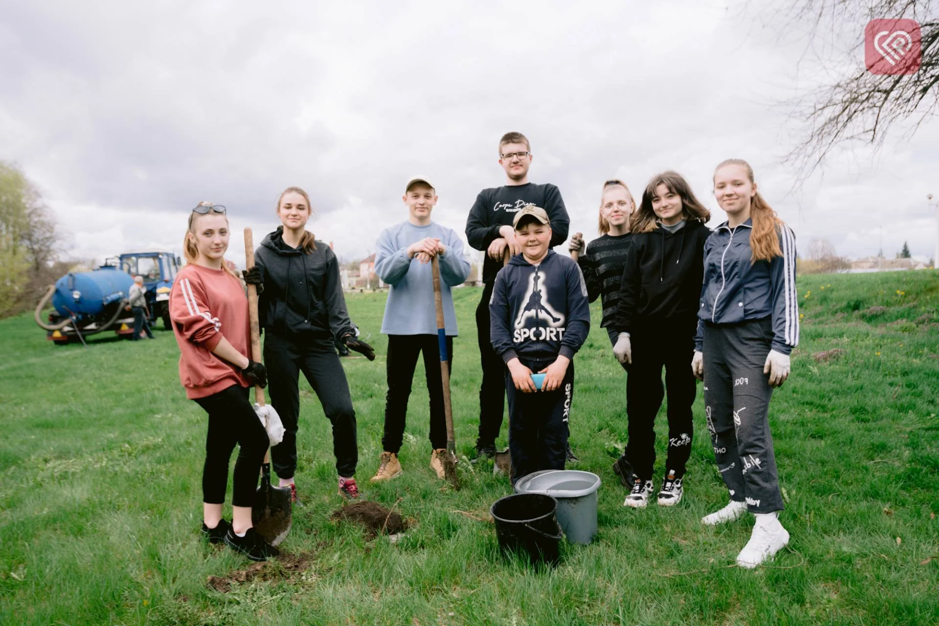 Висадка дерев школярами ЗОШ №2 у Переяславі