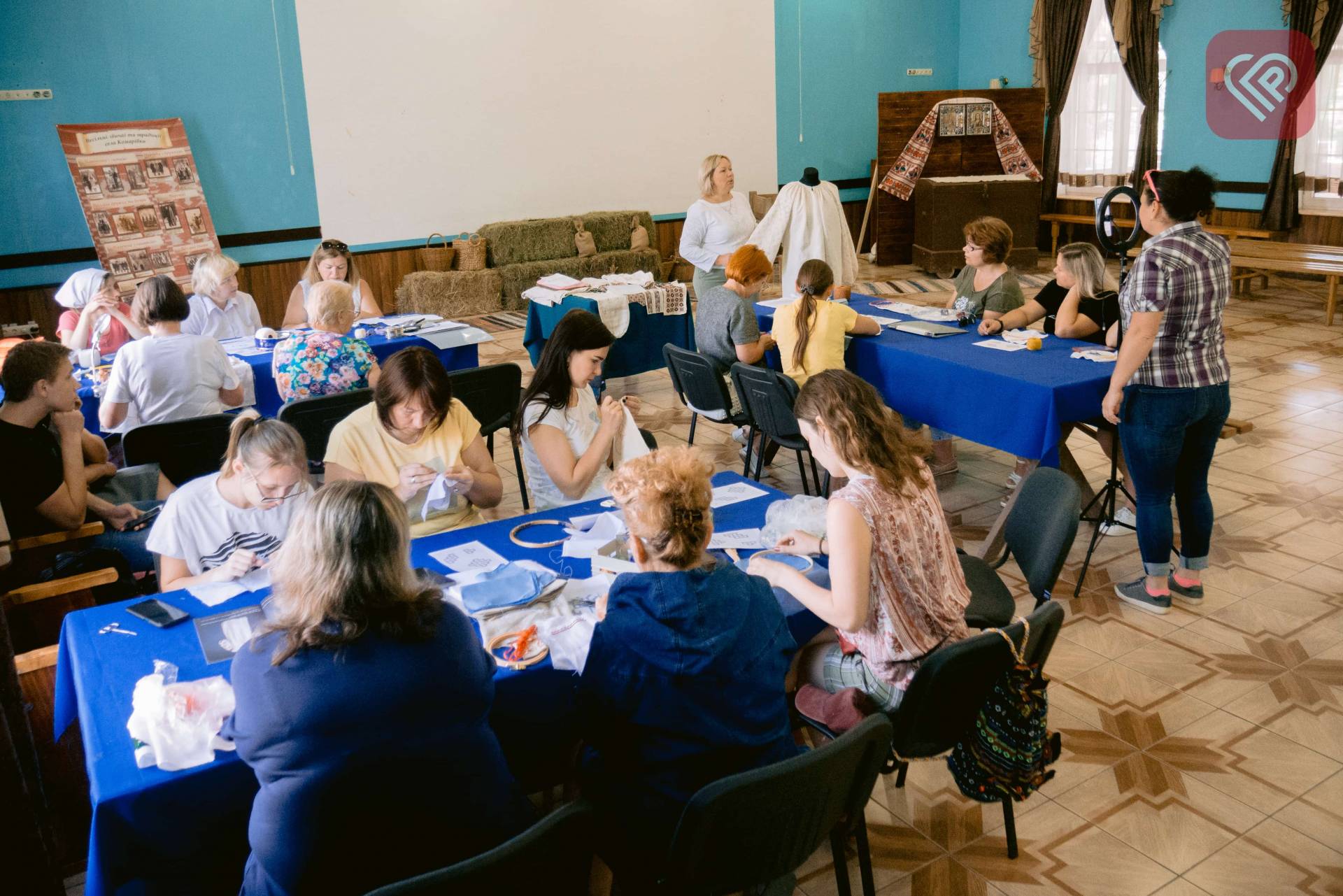 у Переяславі триває проєкт «Переяславська сорочка»