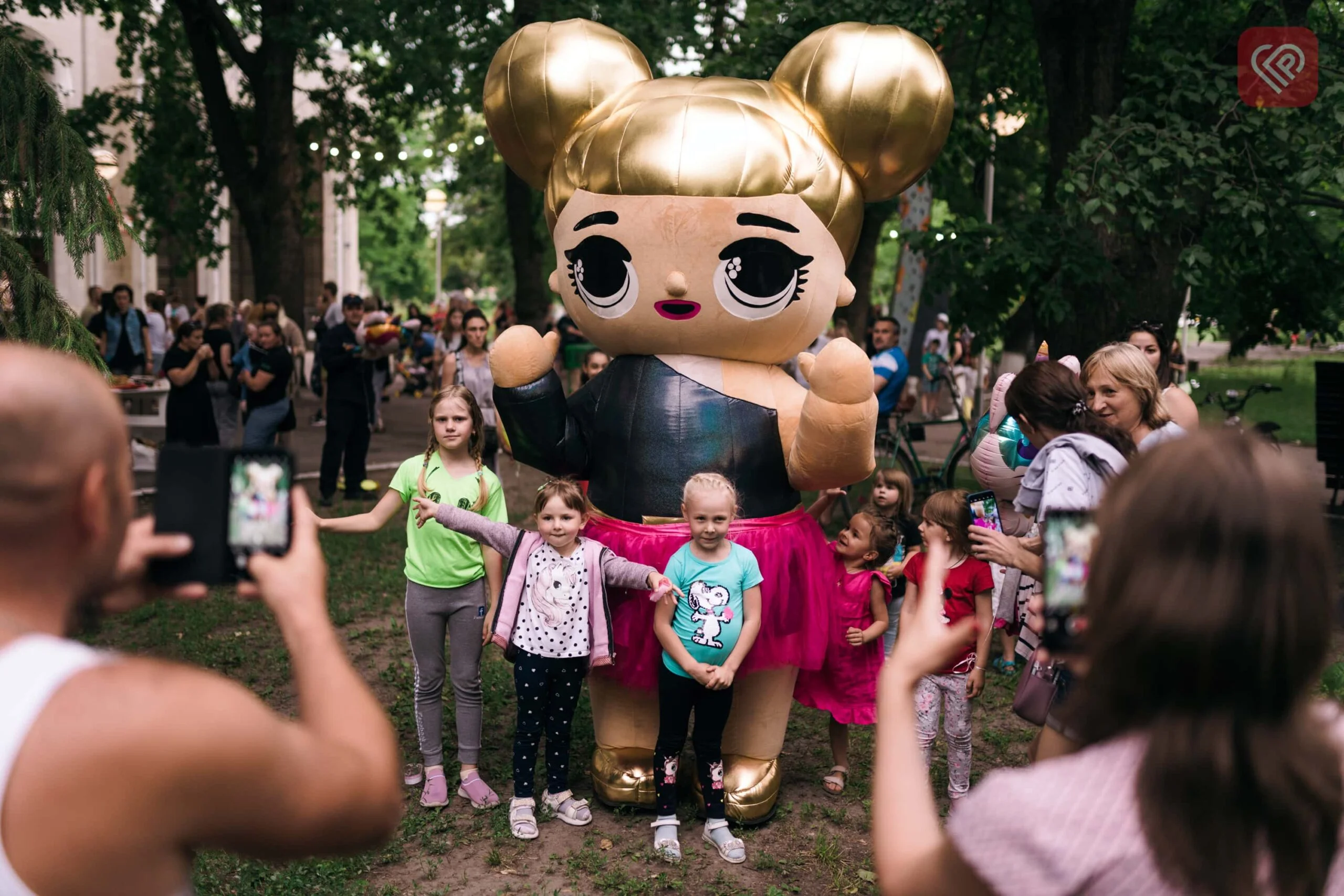 вечір вуличної їжі та живої музики в Переяславі