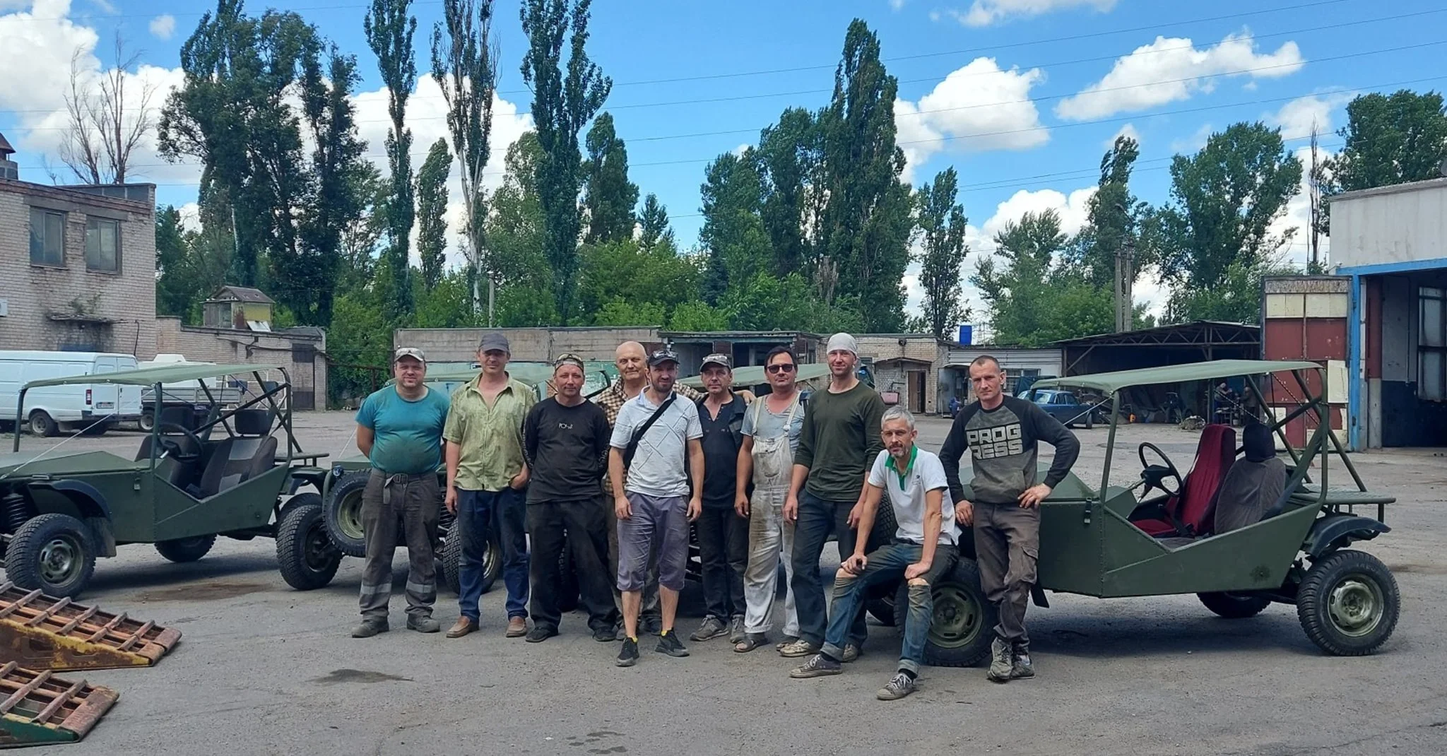 Криворізька компанія CoolOn з початку повномасштабного вторгнення налагодила випуск бюджетних позашляховиків для потреб збройних сил України