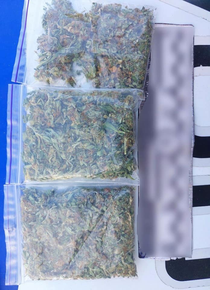 Поліцейські Бориспільщини вилучили у водія наркотики: що чекає на правопорушника?