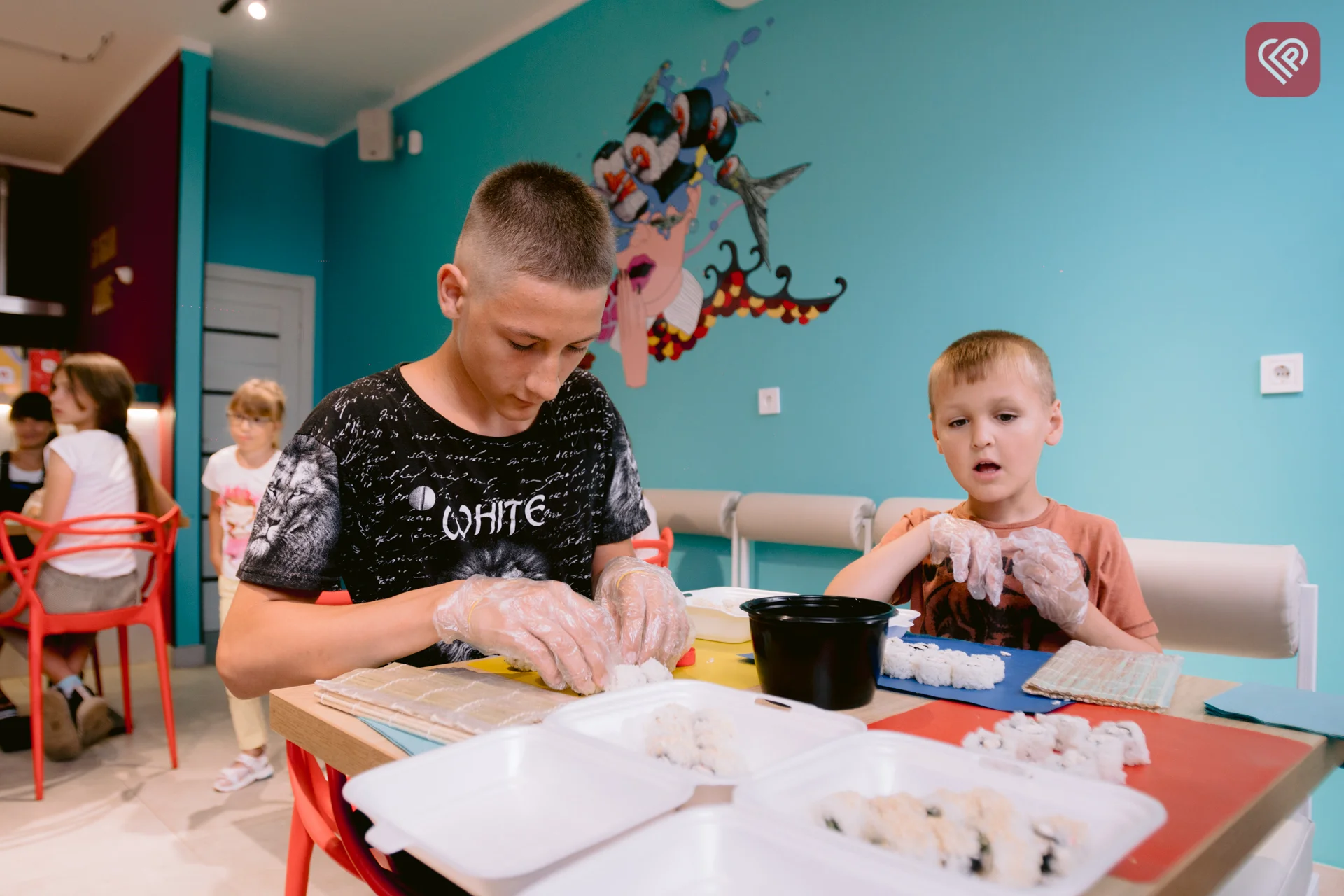 СушиWOK у Переяславі провів безкоштовний майстер-клас для дітей вразливих категорій