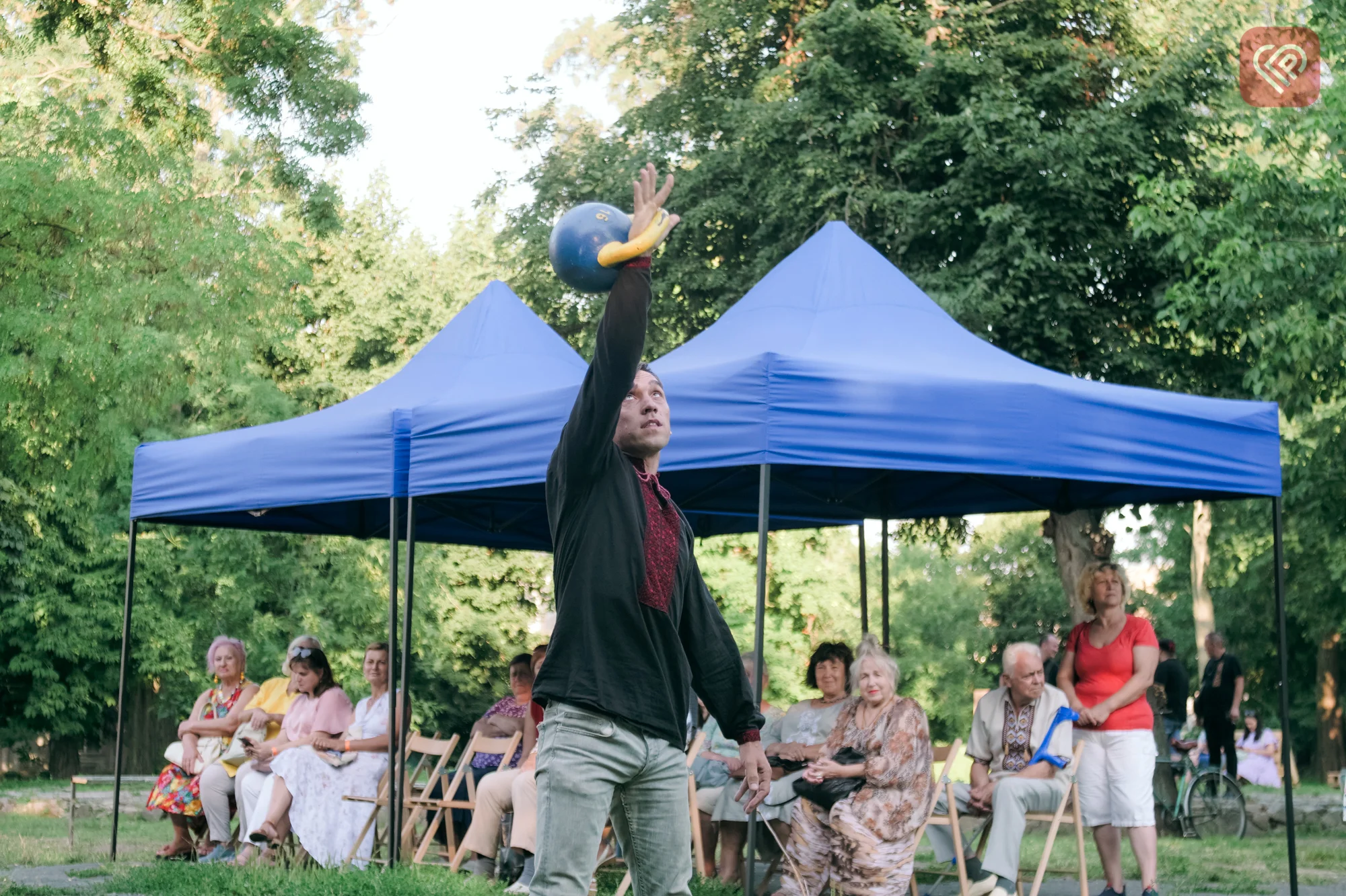 Просвітницько-культурологічний захід «Про Дніпро ревучий» відбувся вчора у парку імені Шевченко