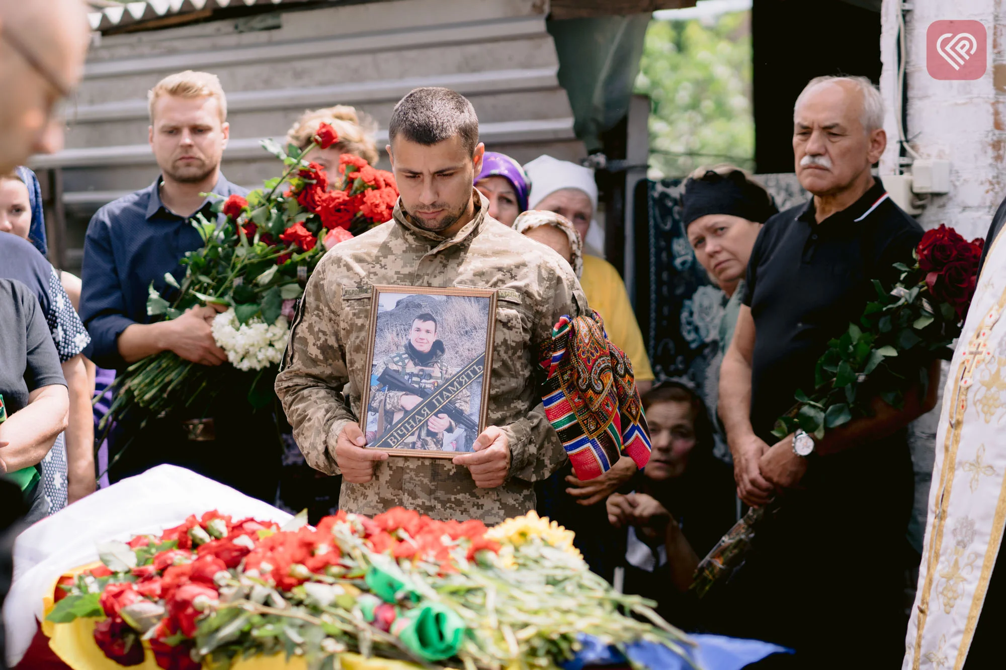 у Гланишеві попрощалися із захисником Андрієм Олександровичем Омельченком