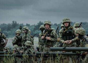 Воєнний стан та загальну мобілізацію в Україні продовжили