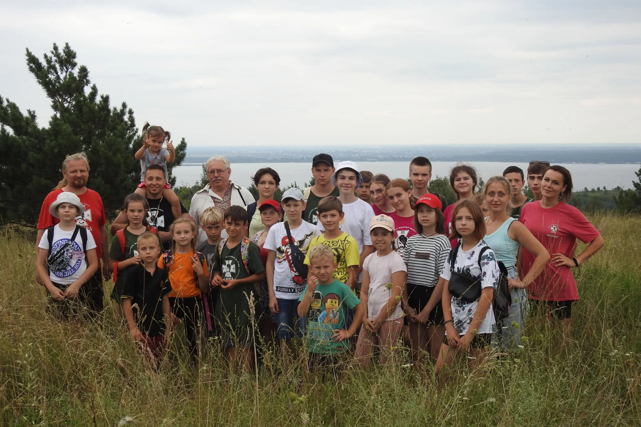 Юні джури з Переяслава відвідали Трахтемирів та вклонилися пам’яті козацьких могил (фото)
