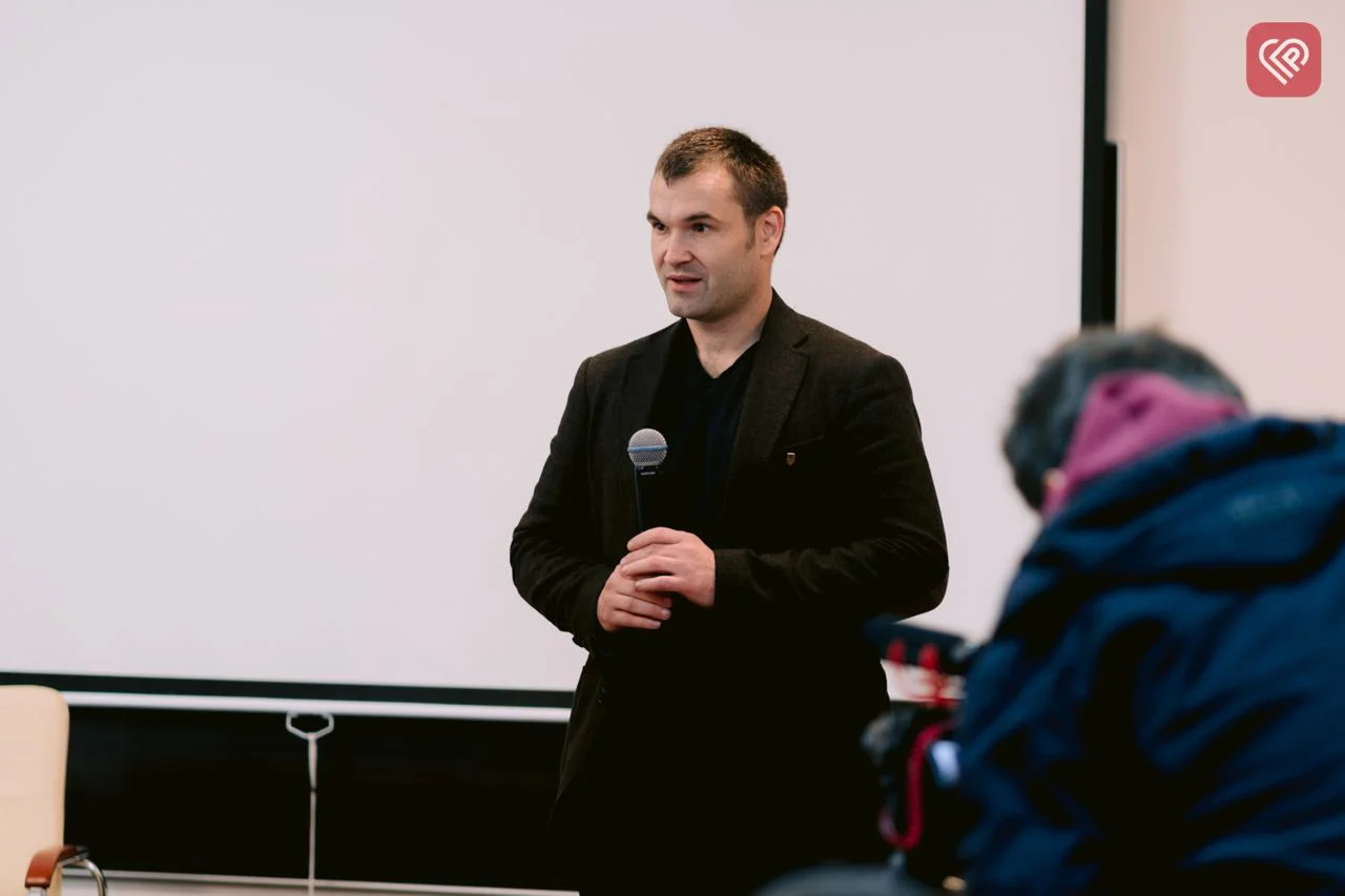 ректор університету УГСП Віталій Коцур