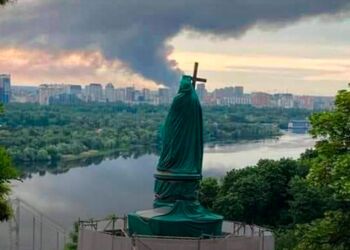 Ракетні обстріли Києва: пошкоджені об’єкти енергетичної інфраструктури, є загиблі та поранені