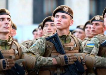 ВР проголосувала за відміну строкової служби під час дії воєнного стану