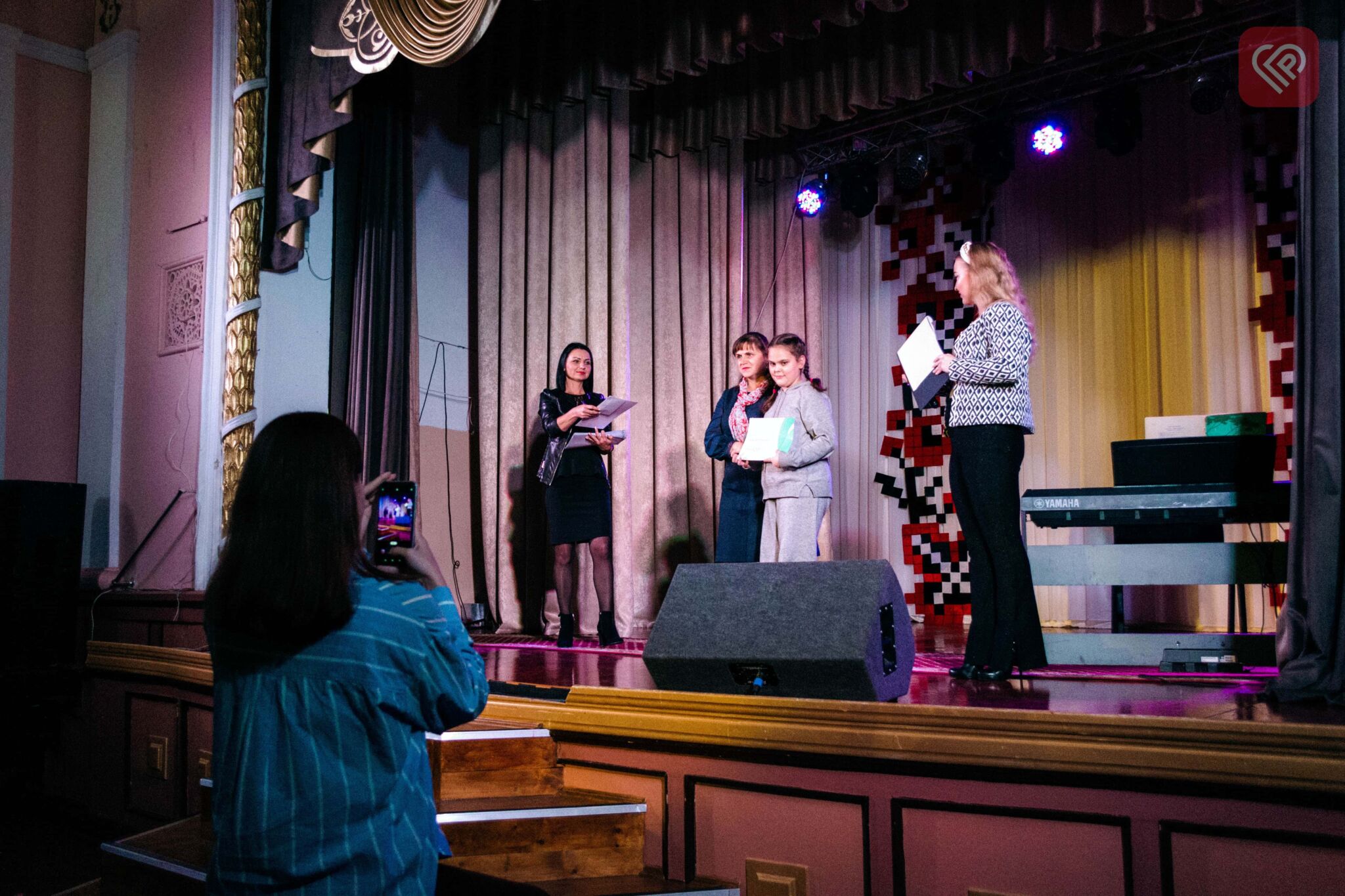 Степендіатів Переяславської міської ради нарешті вдалося зібрати разом задля нагородження: фоторепортаж від ProSlav