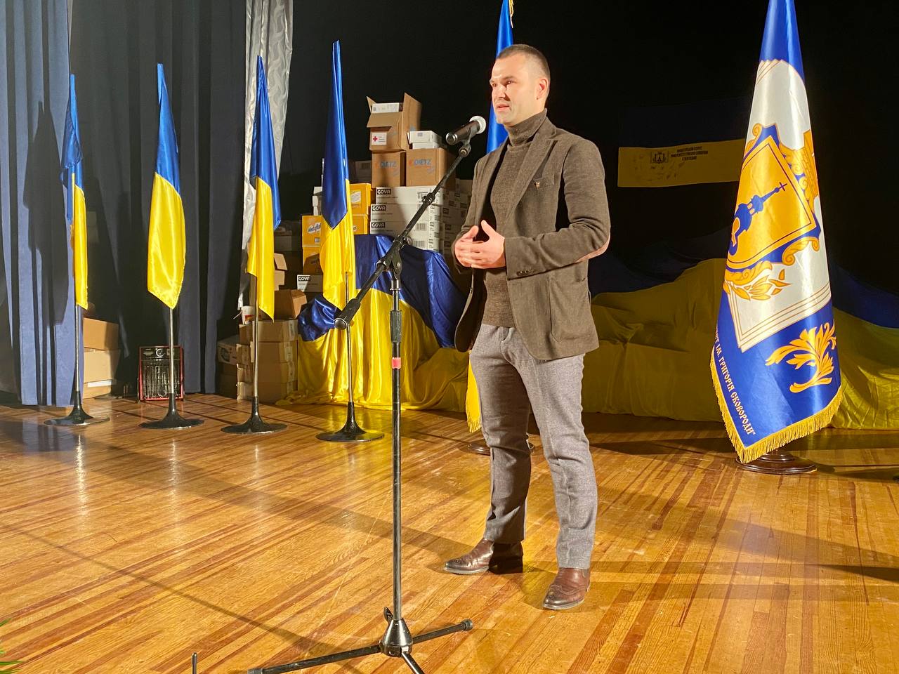 ректор університету Віталій Коцур