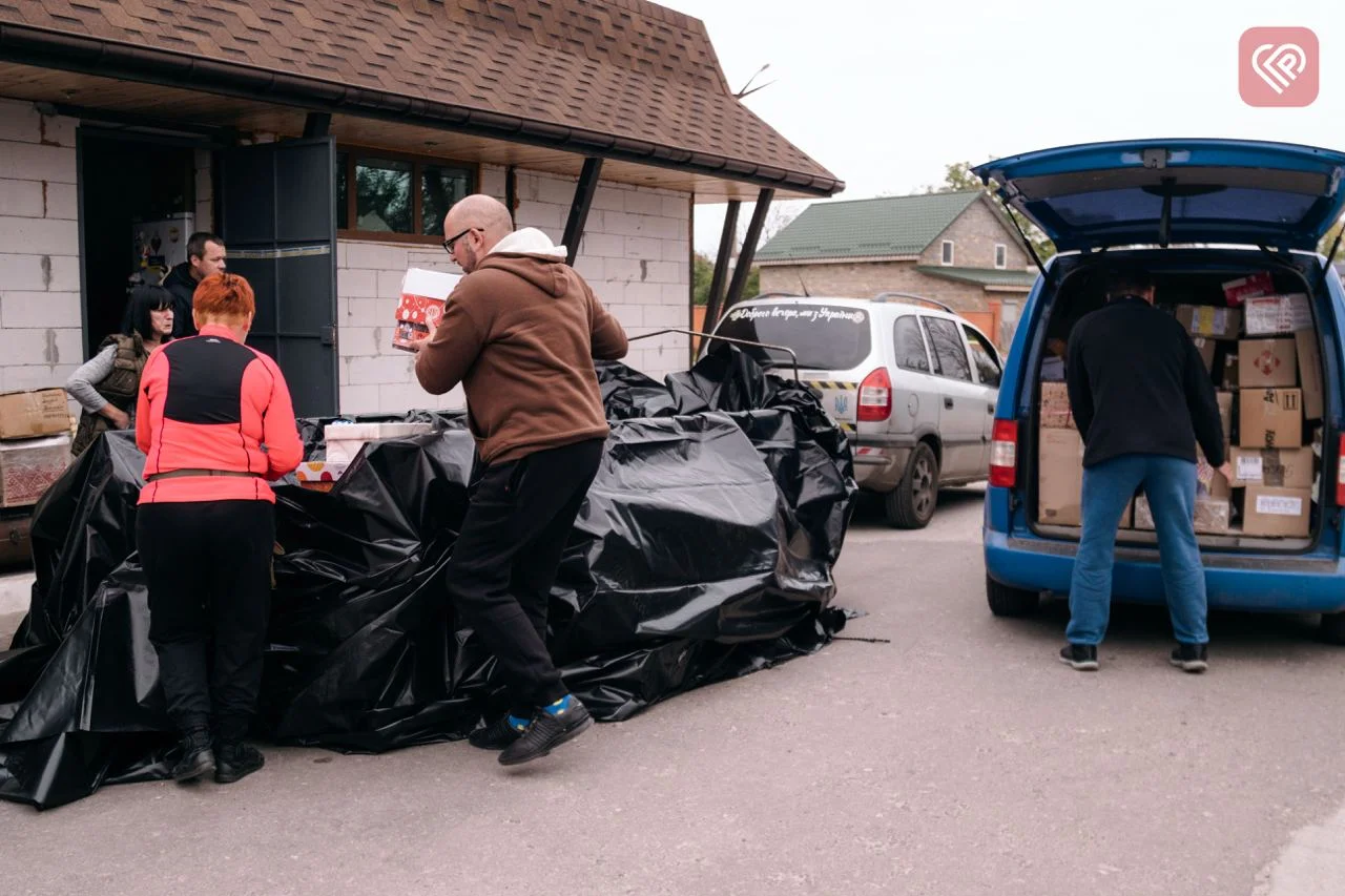 завантаження пакунків Інні Марченко
