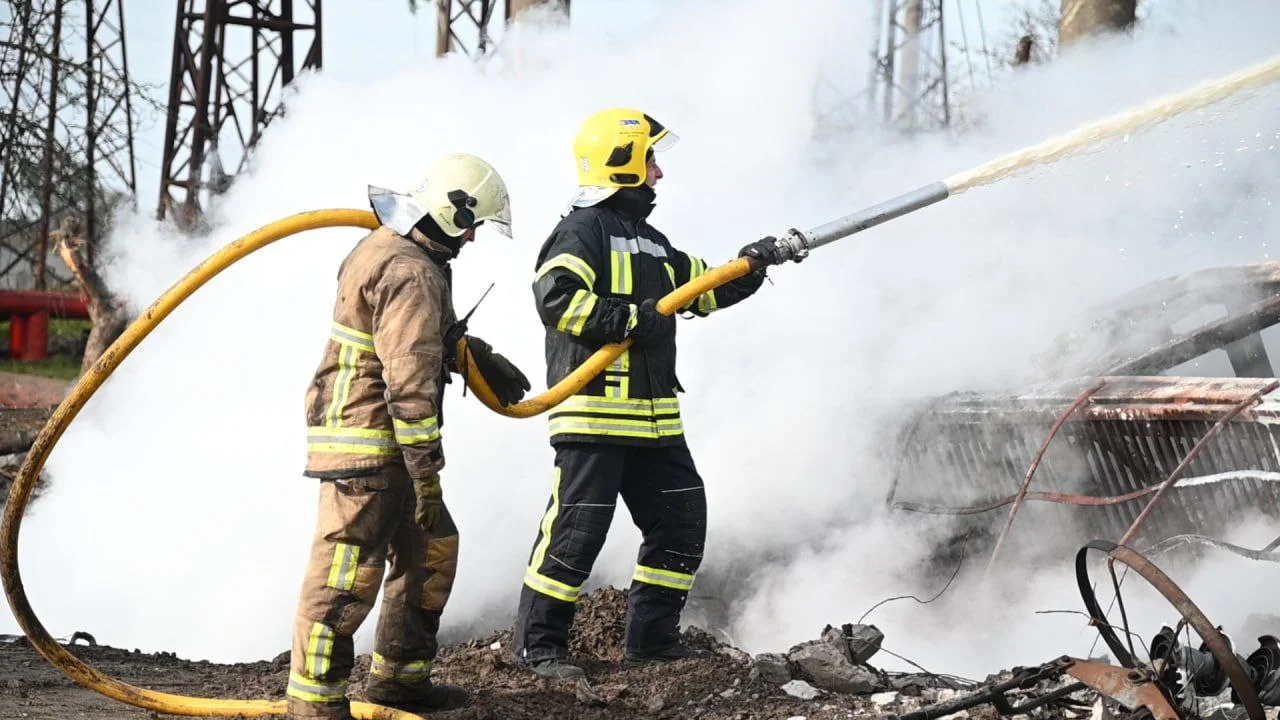 Армія рф знову влаштувала масований обстріл України: що наразі відомо