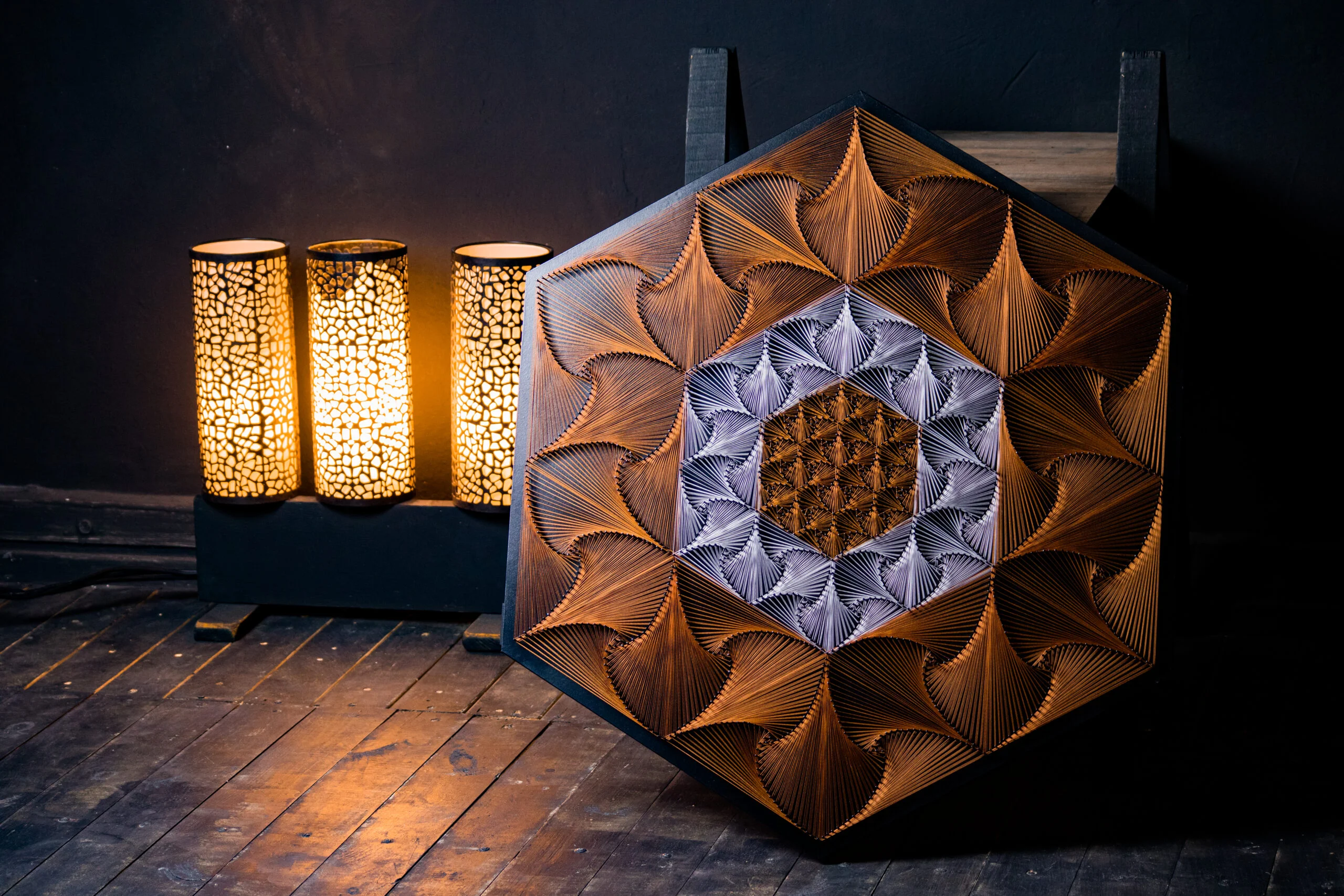 «Не потрібно бути ідеальним, щоб створювати щось насправді красиве»: відверта розмова з місцевим художником Сергієм Чемерисом