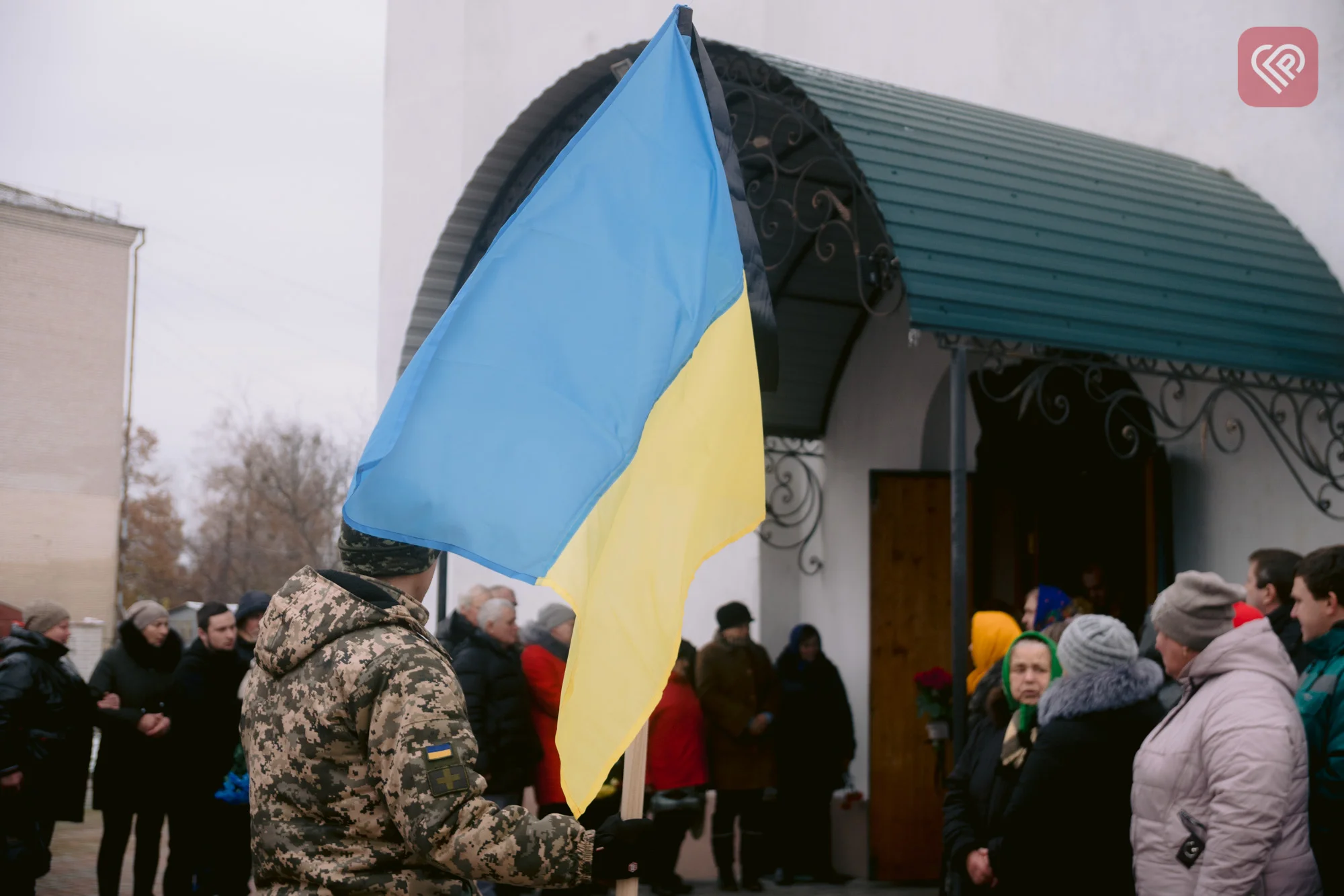 У Переяславі та Пристромах попрощалися з Олександром Мисаном – воїном, який загинув ще наприкінці вересня