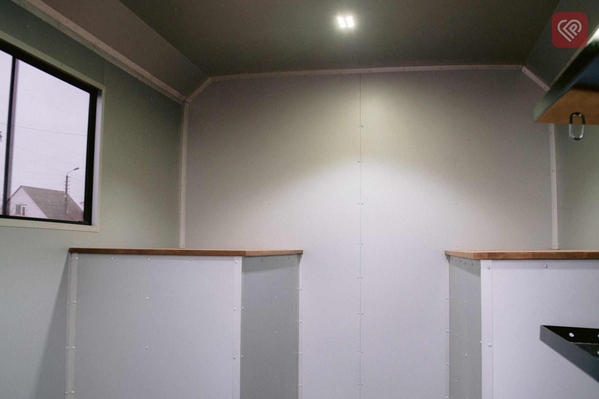 Для КП ВУКГ придбали новенький автомобіль: для чого він призначений і в яку суму обійшовся