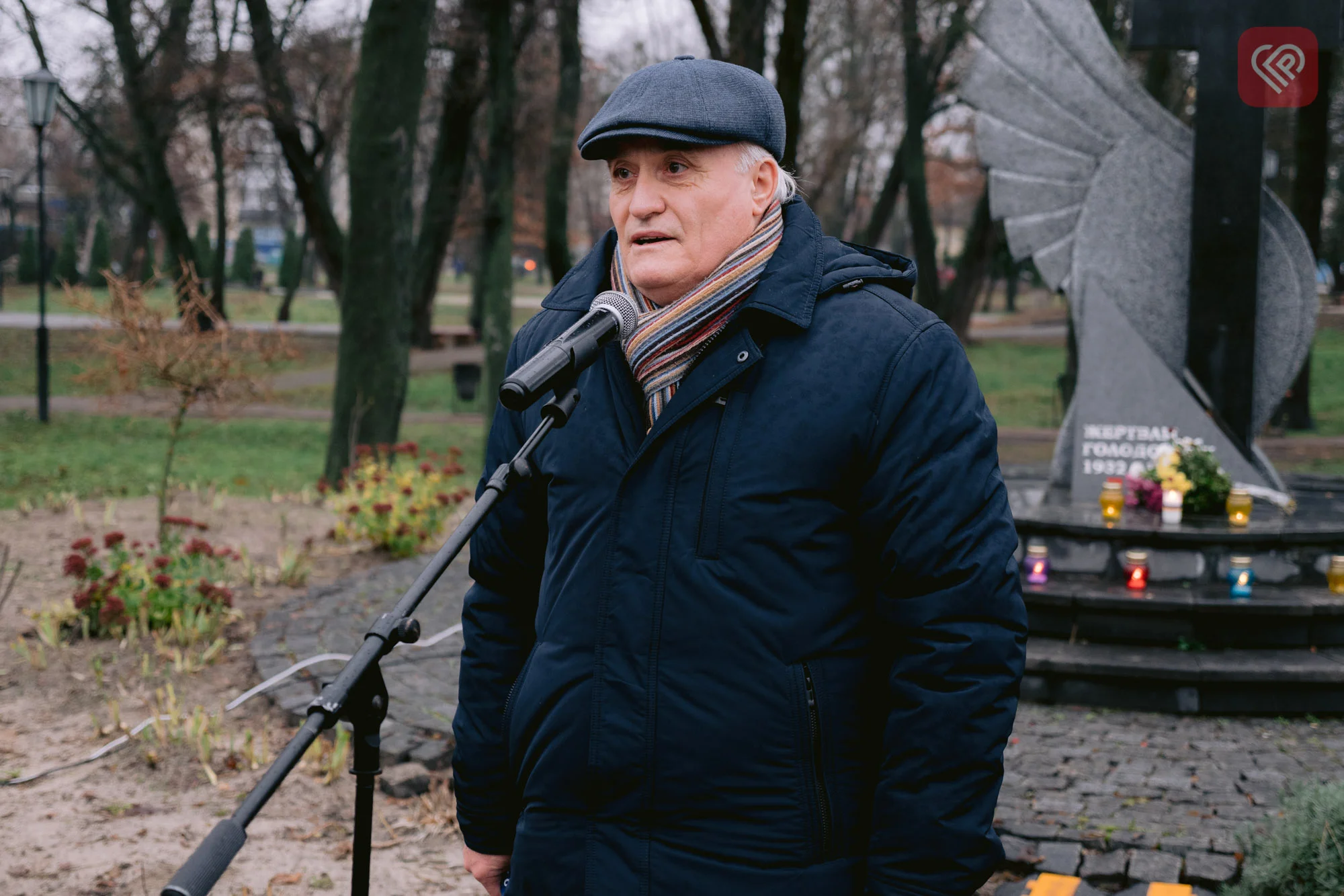 кандидата філологічних наук, співупорядника книги «Голодовка» про голодомор 1932-1933 рр. на Переяславщині, гостя зі Львова Вячеслава Гнатюка