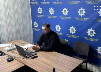 У Переяславському відділі поліції вчитель історії провів заняття для школярів