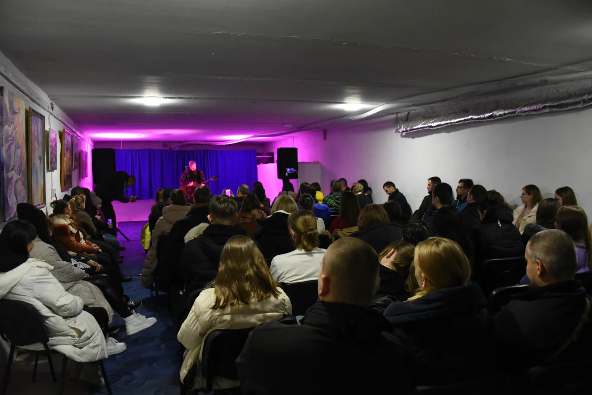 Зібрали на потреби ЗСУ більше 10 тис. грн.: як в УГСП пройшов благодійний концерт лідера гурту «Тінь Сонця»