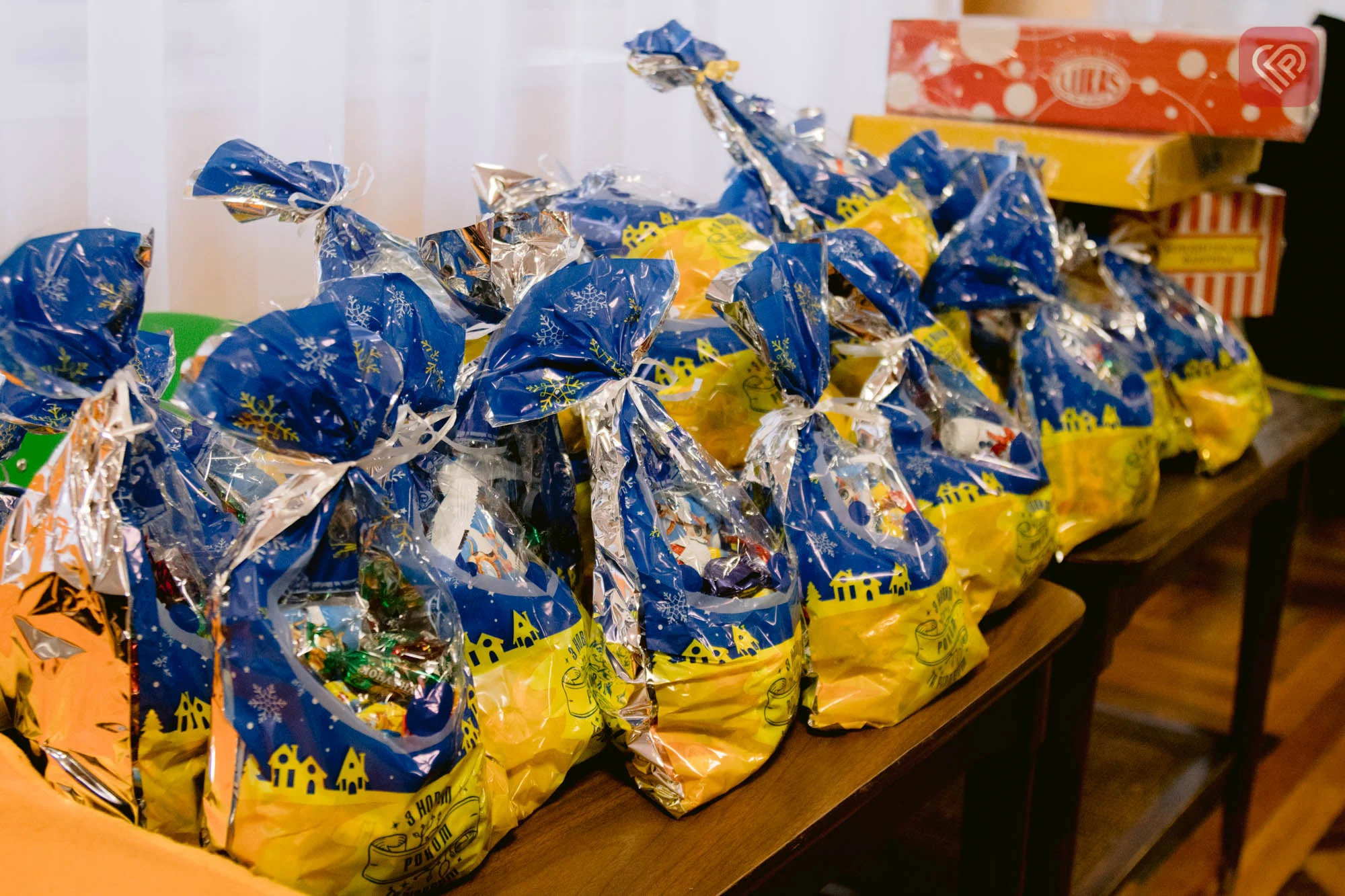 Для дітей з особливими потребами влатували свято до Дня Святого Миколая - фоторепортаж