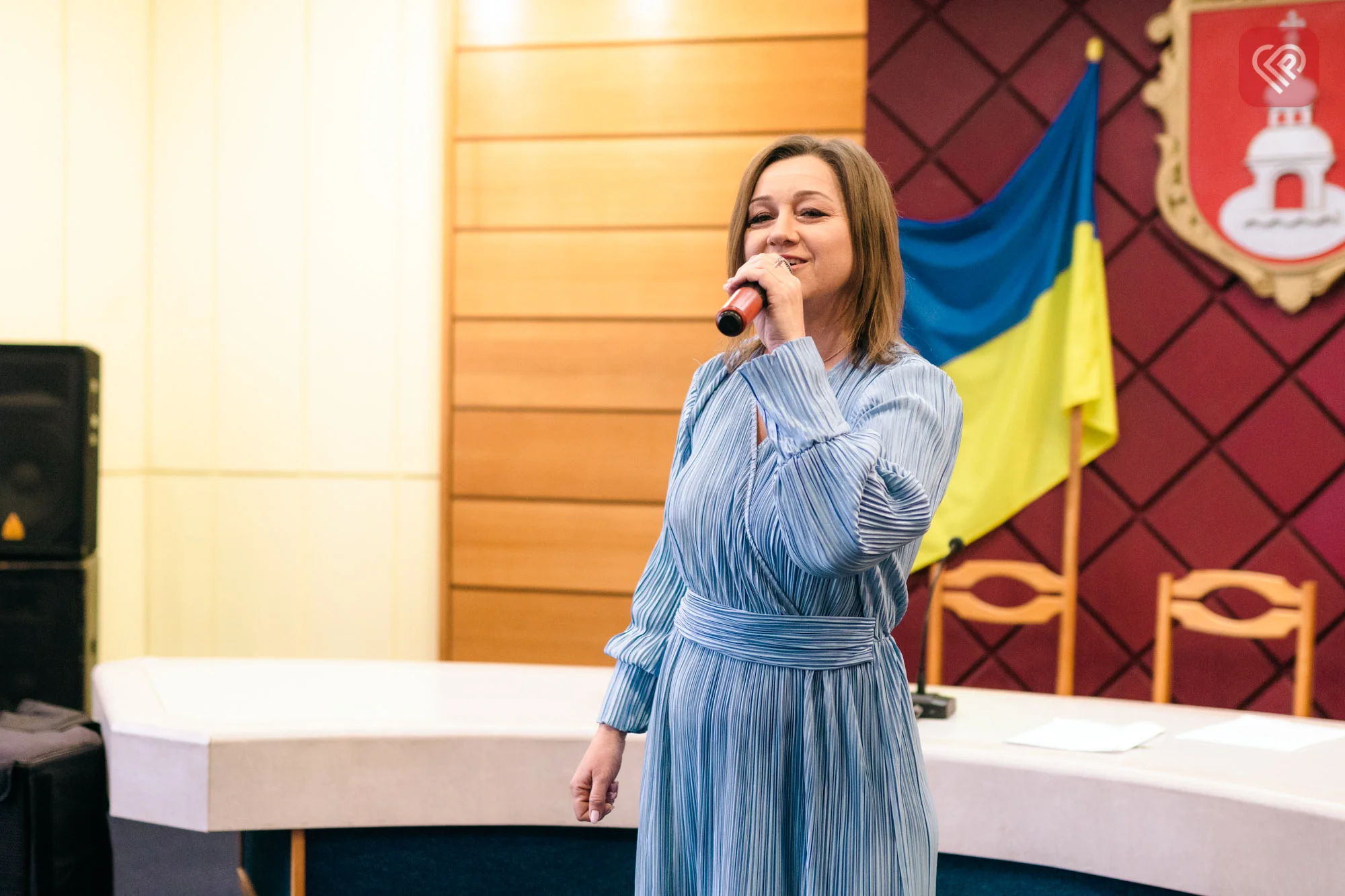 «Віримо в краще» виконала Лідія Ющишина