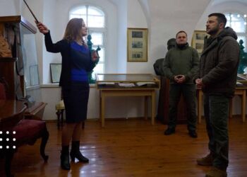 Зеленський відвідав меморіальний музей Григорія Сковороди у Переяславі