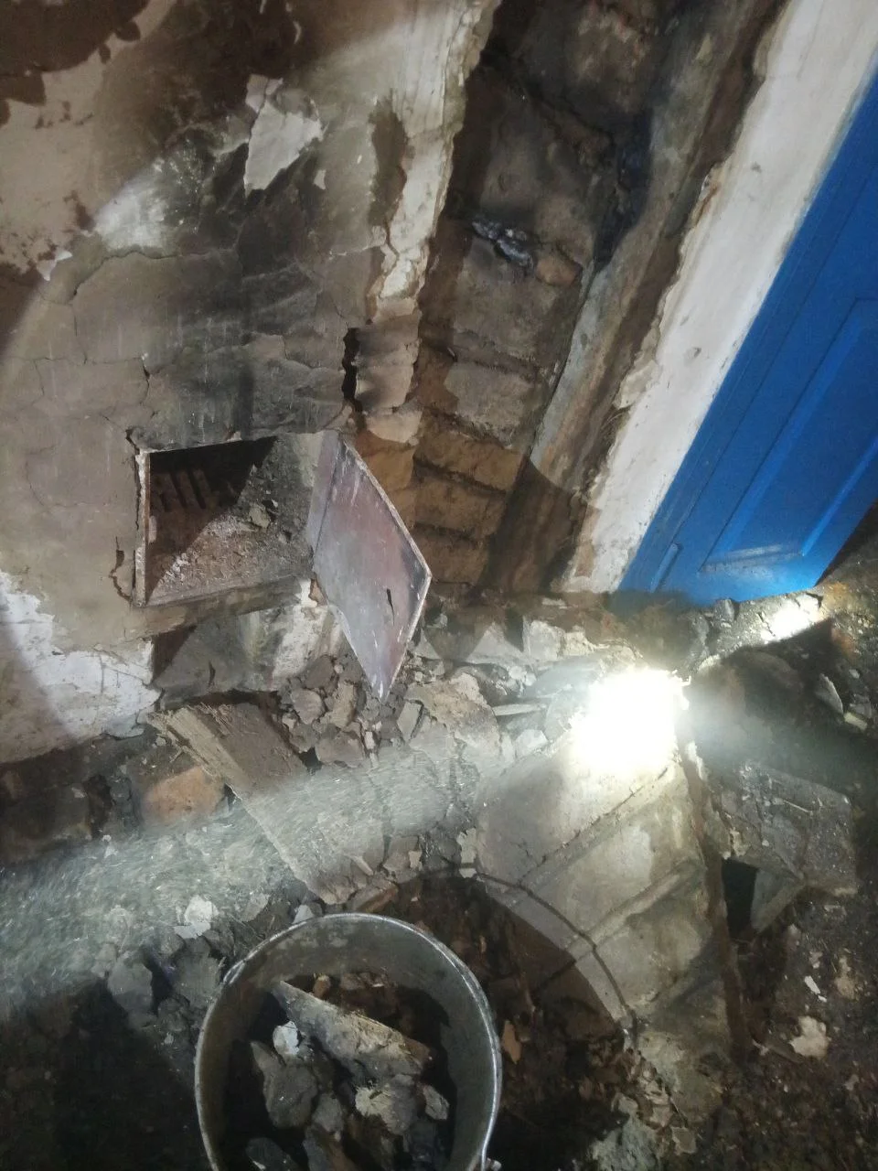 Пожежі на Переяславщині: загорілась груба у Помоклях та господарча будівля у Переяславі (фото)