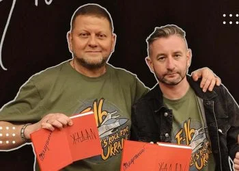 Жадан і Залужний дарують книги зі своїми підписами за донати на авто для ЗСУ: як долучитися