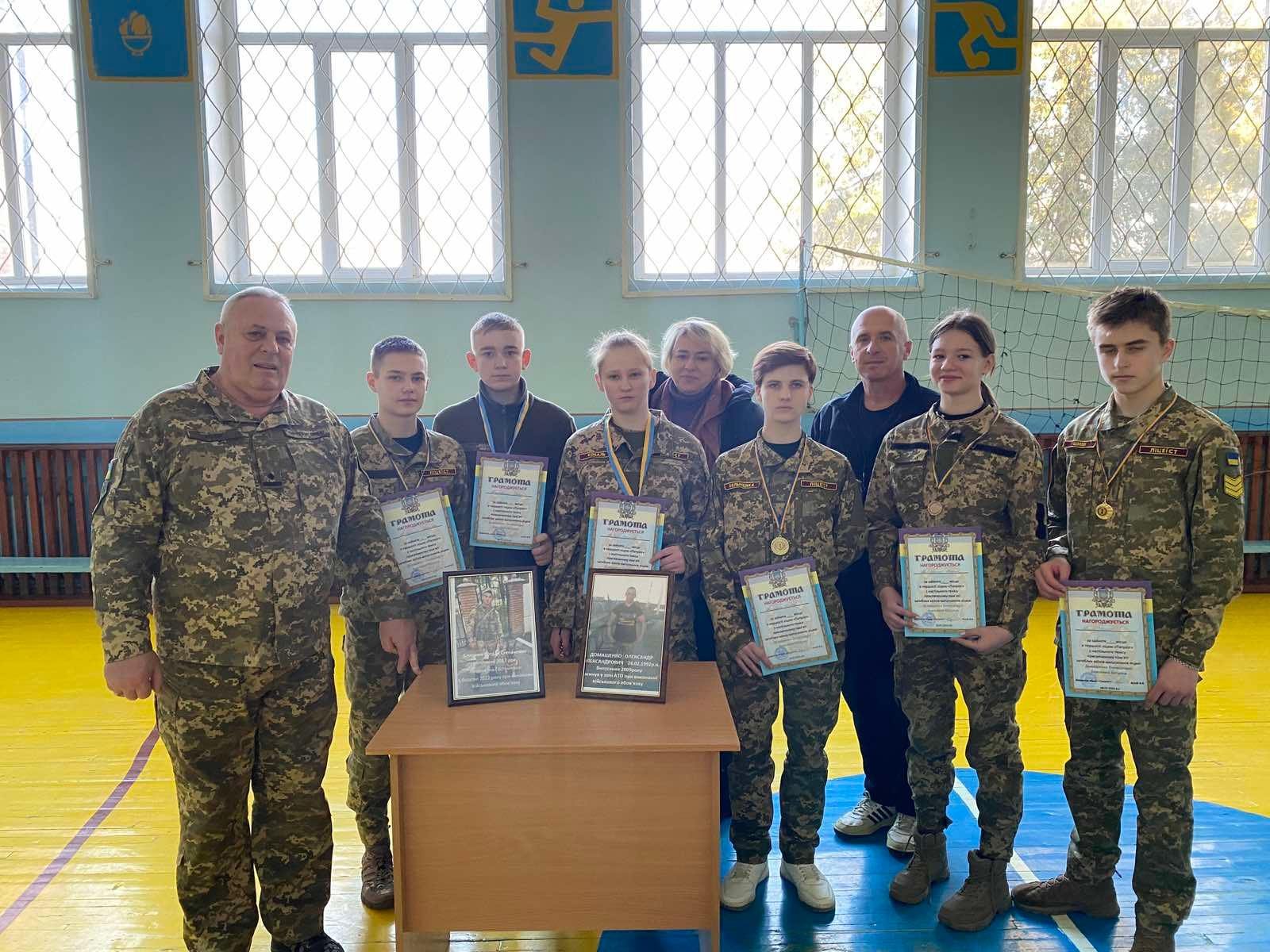 У переяславському ліцеї «Патріот» відбувся турнір з настільного тенісу присвячений пам'яті випускників, які загинули виборюючи Незалежність України