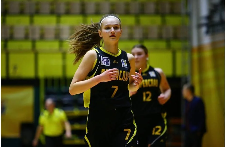 Баскетболістки з Переяслава взяли участь в регулярному чемпіонаті Жіночої ліги у Вінниці