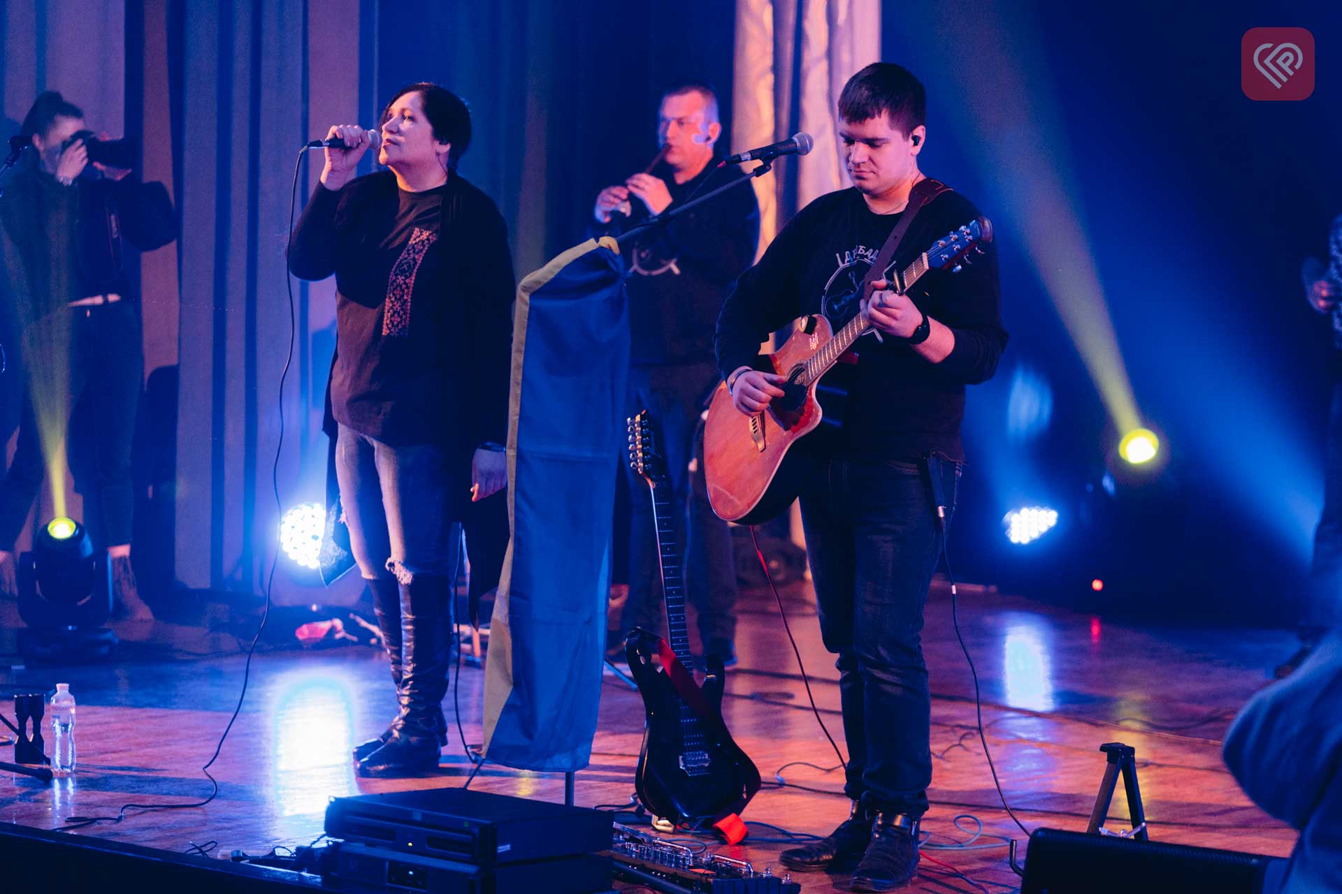 «Ми творимо для людей, тому їхні бажання для нас – закон»: лідер гурту «Драбадан» розповів, як пройшов благодійний концерт у стінах УГСП