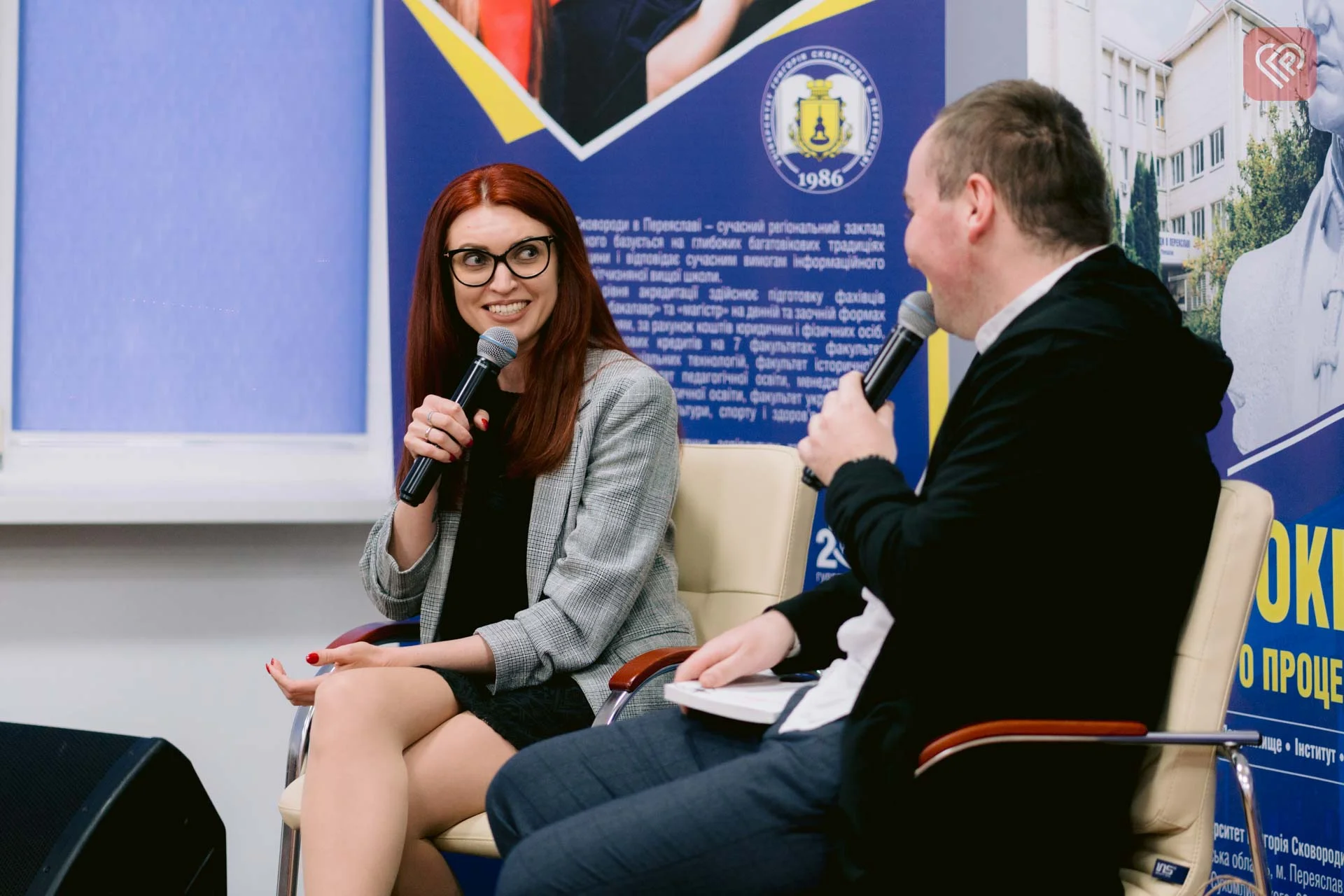 українською поеткою, співачкою, лідеркою рок-гурту VLASNA, волонтеркою, громадською діячкою та засновницею літературно-мистецького проєкту «ІншіВірші», PR-директоркою Одеського міжнародного кінофестивалю й Української кіноакадемії Тетяною Власовою