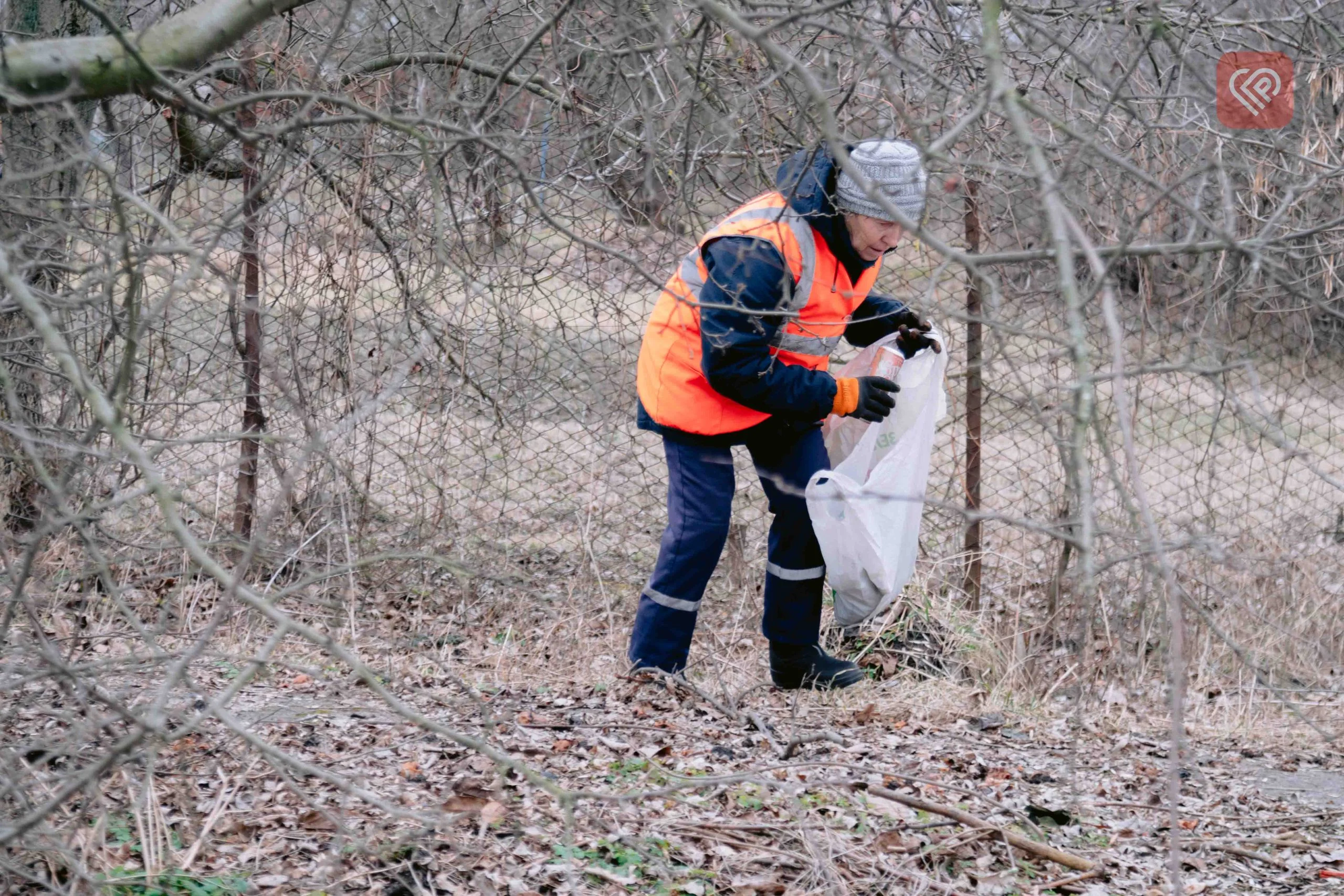 У Переяславі комунальники наводили лад на вулиці Ювілейна (фото та відео)