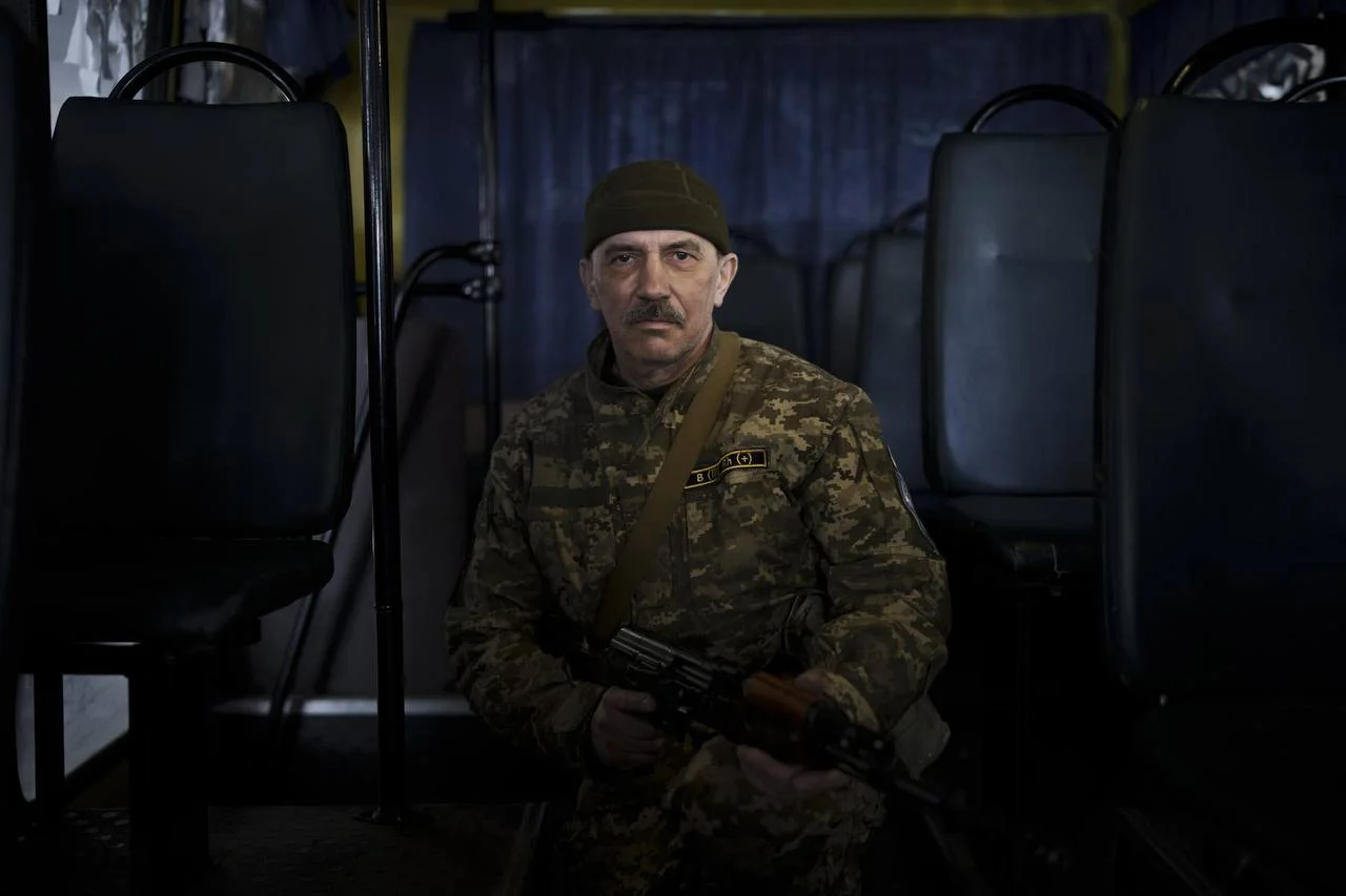 «За покликом серця, заради перемоги»: в Україні сьогодні відзначають День добровольця