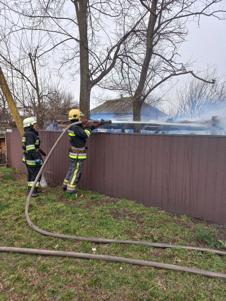 У Пристромах сталася пожежа – вогонь повністю знищив господарчу будівлю