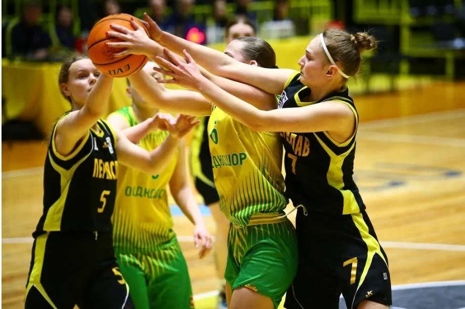 Переяславські баскетболісти провели черговий тур жіночої Суперліги: результати