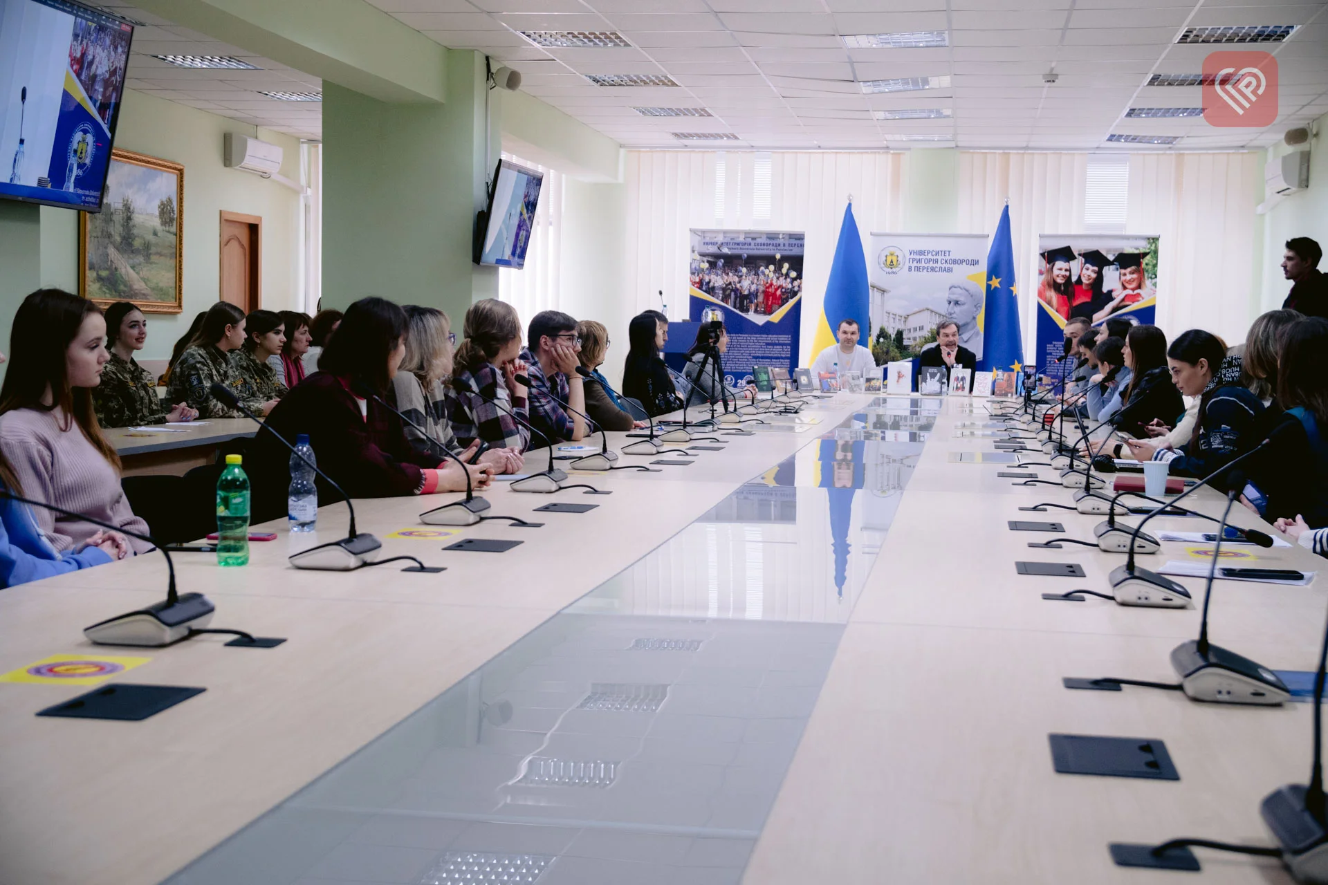 «Жодне випробування не дається ні людині, ні народу просто так»: знаний український письменник Юрій Андрухович відвідав Переяслав