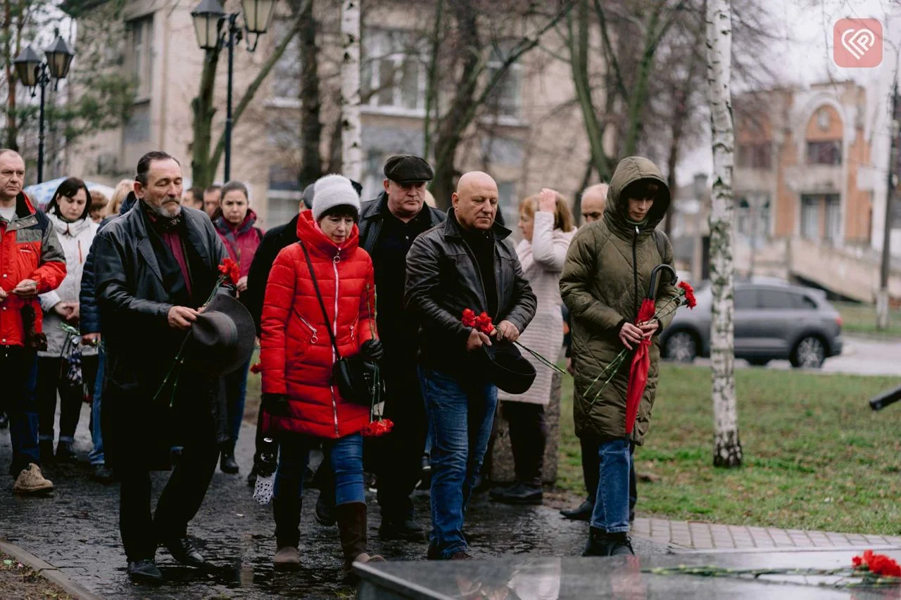 У Переяславі вшанували пам'ять захисників України з нагоди першої річниці від Дня звільнення Київщини – фото