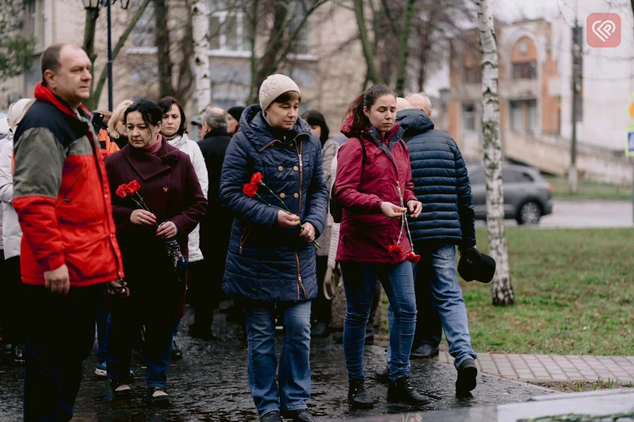 У Переяславі вшанували пам'ять захисників України з нагоди першої річниці від Дня звільнення Київщини – фото