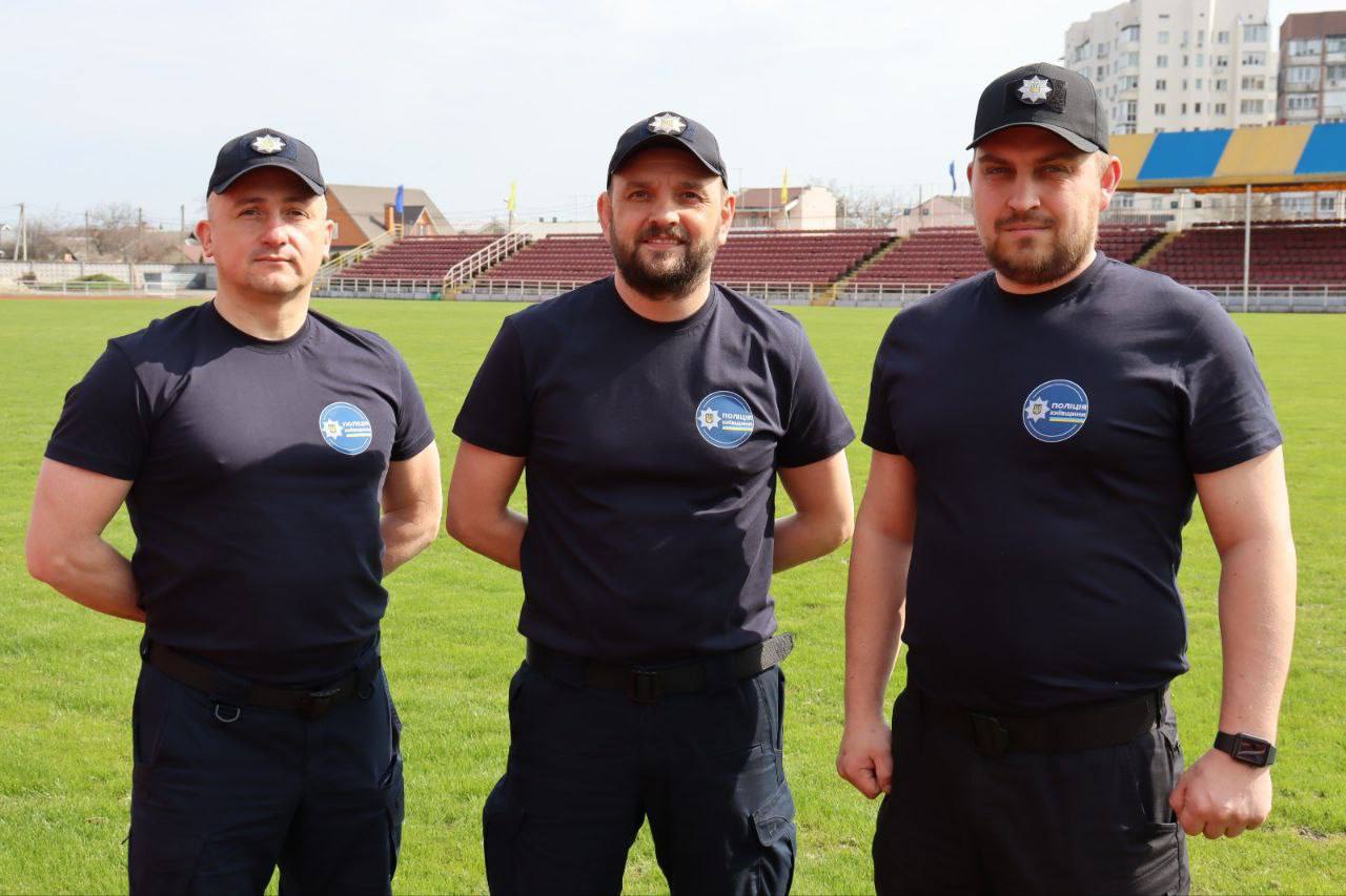 Бігали та збирали донати: правоохоронці Бориспільського управління поліції Київщини взяли участь у благодійному забігу