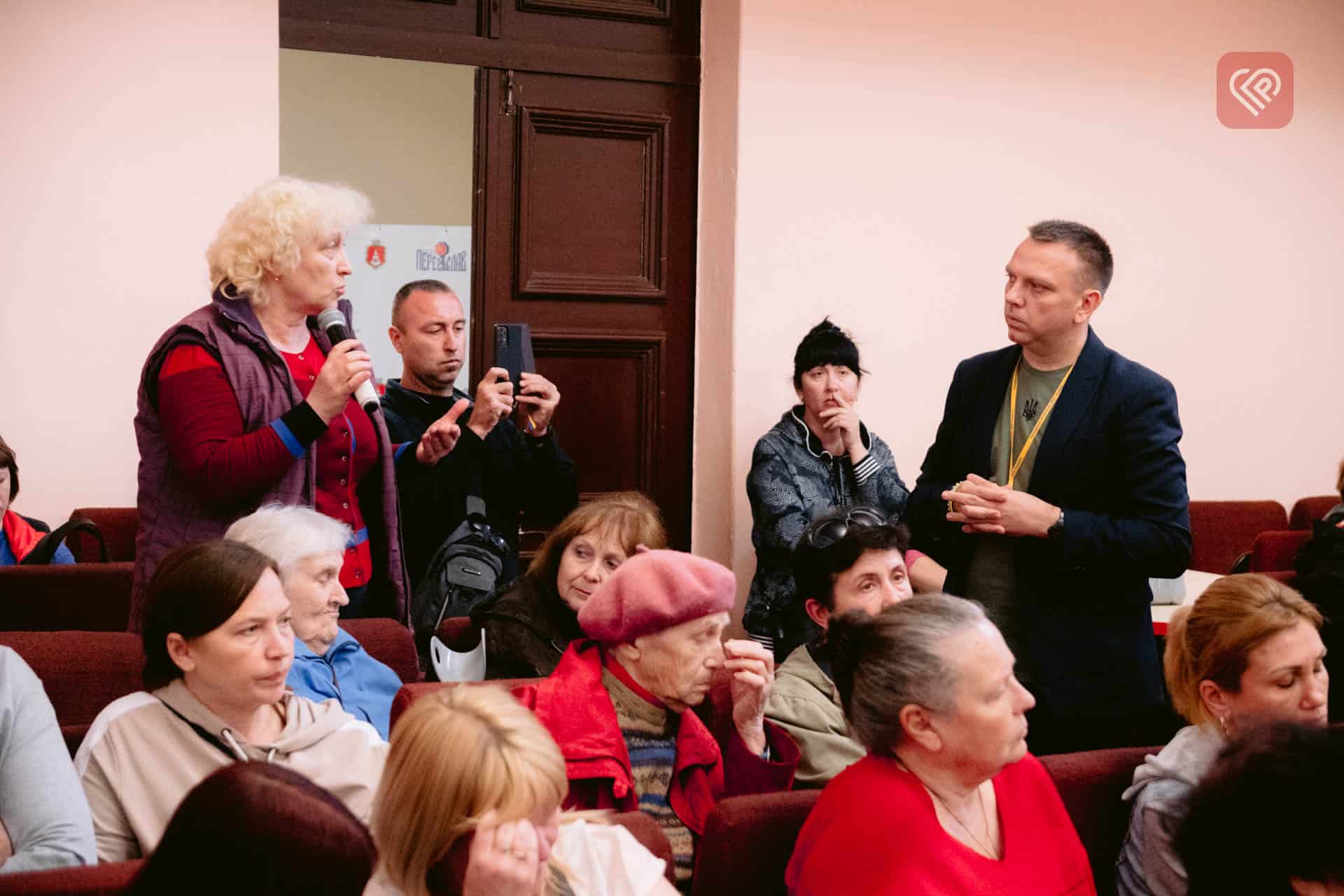 Народні депутати України відвідали Переяслав, щоб дізнатися про проблеми внутрішніх переселенців та стан зайнятості в громаді