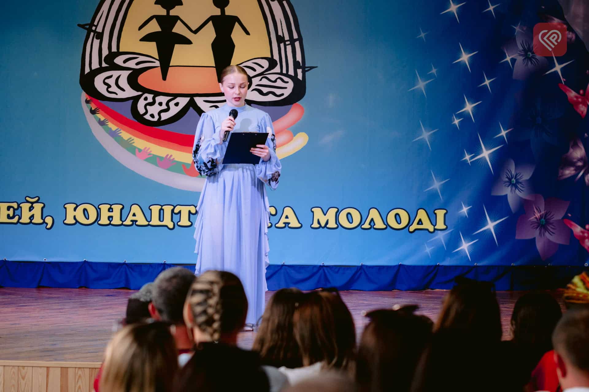 У Переяславі відбувся звітний концерт акробатично-хореографічної студії «Фантазія» та вокальної студії «Акорд»: ділимося світлинами