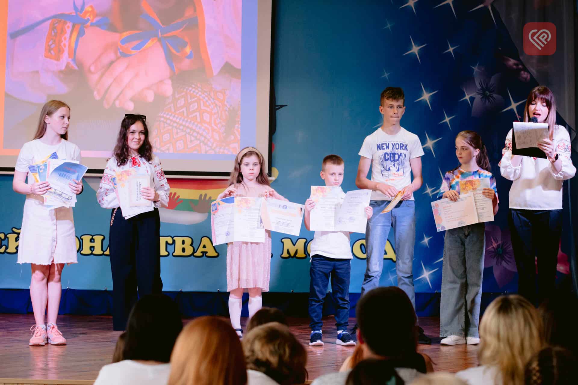 Демонстрували свої таланти і збирали кошти на потреби ЗСУ: як пройшов другий звітний концерт вихованців БХТДЮМ (фото)