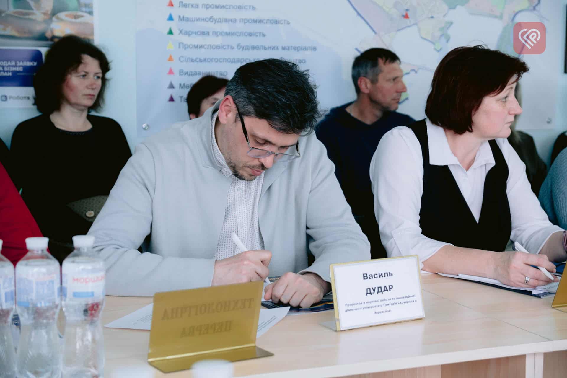 Народні депутати України відвідали Переяслав, щоб дізнатися про проблеми внутрішніх переселенців та стан зайнятості в громаді