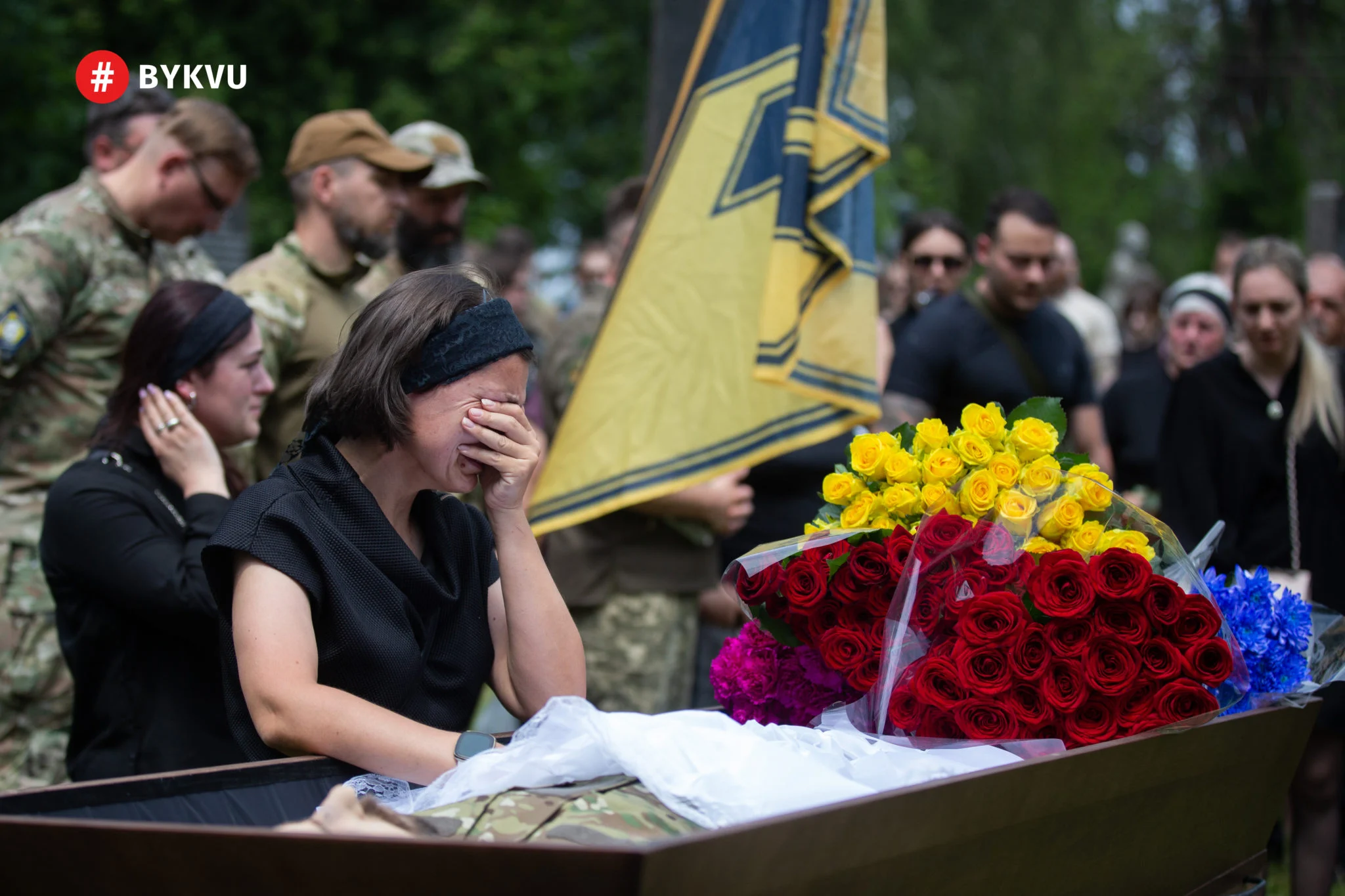 У Києві попрощались з уродженцем Переяславщини військовослужбовцем полку «Азов» Олегом Садиком