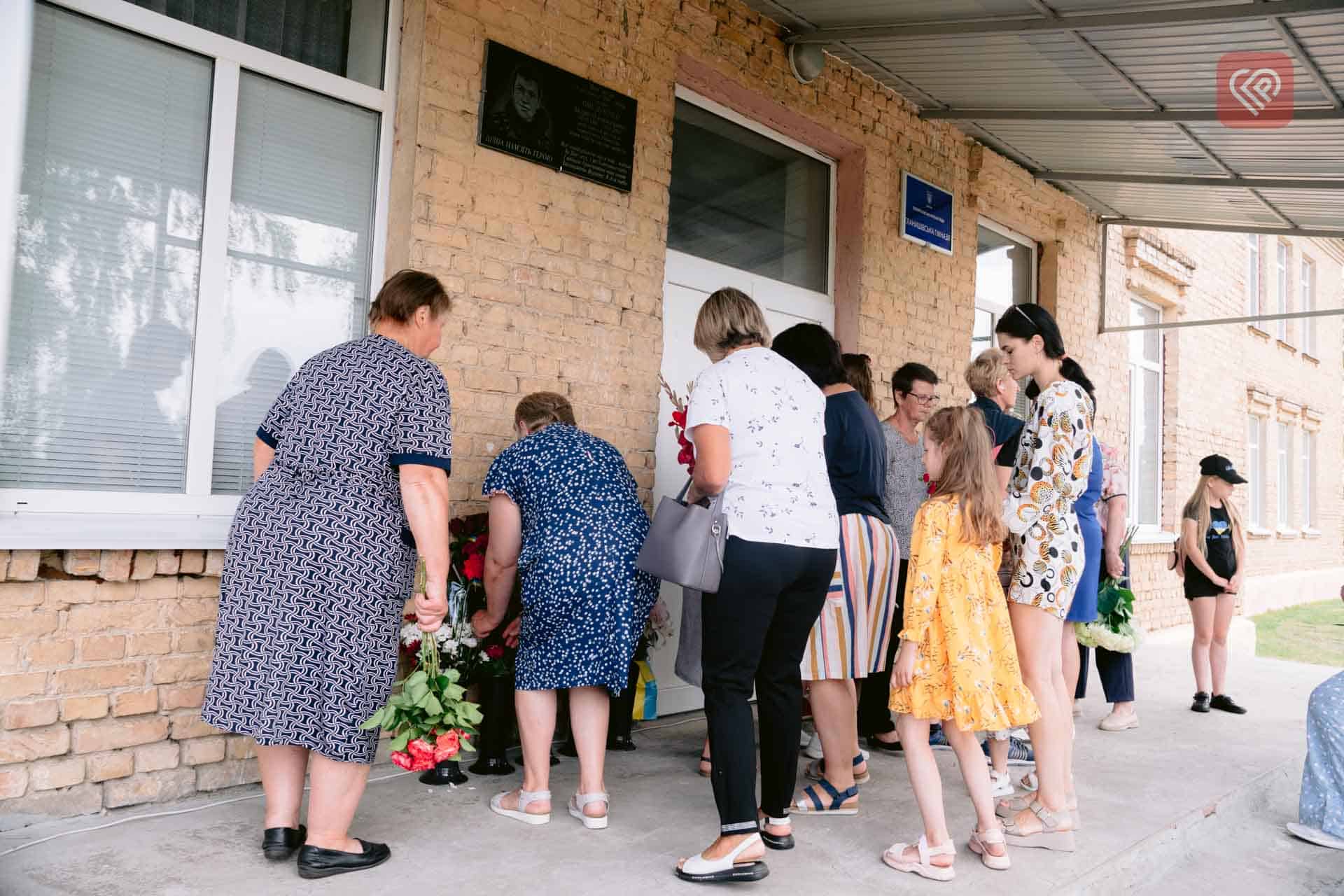 На Переяславщині відкрили пам'ятний знак воїну Андрію Омельченку