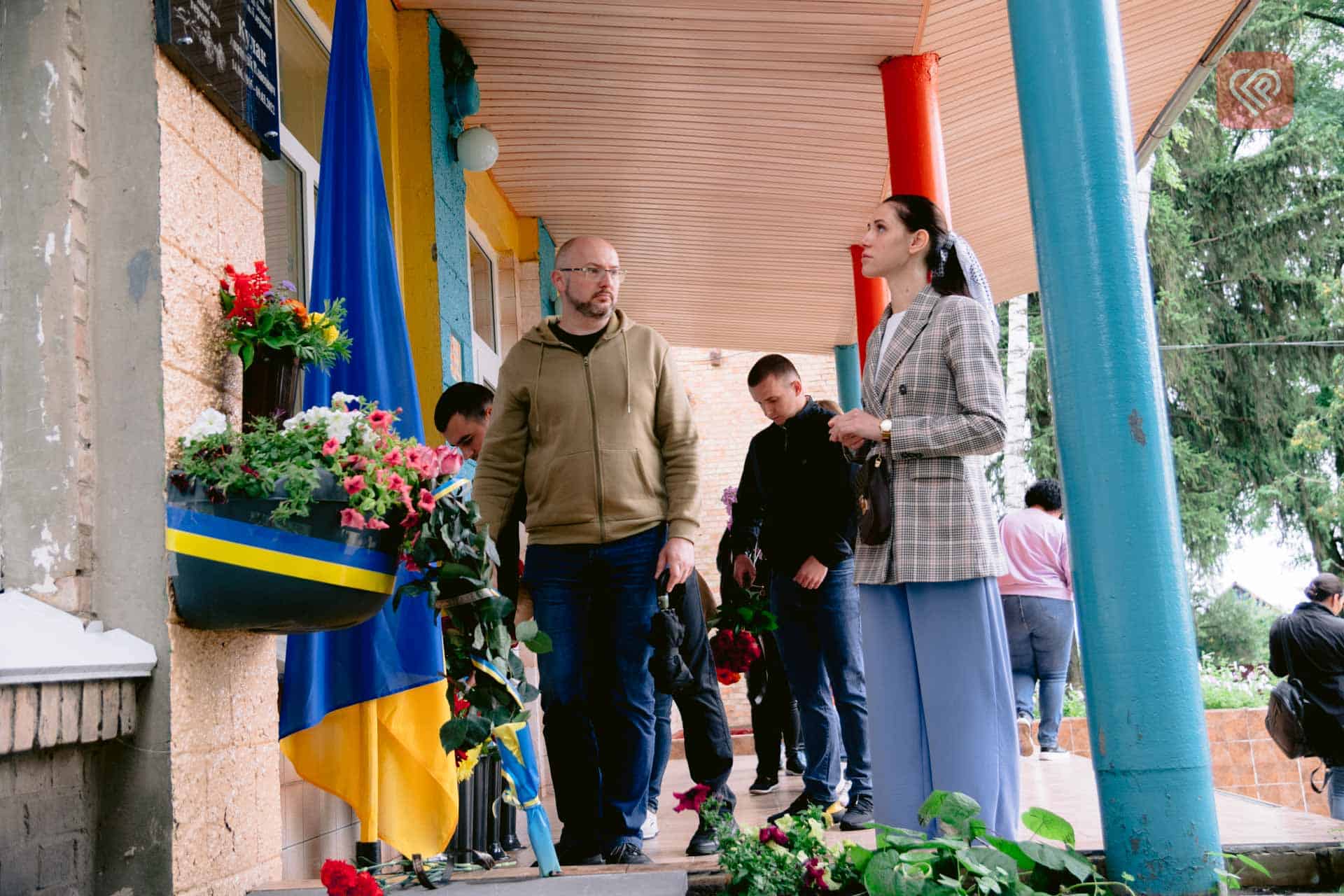 «Між життям і собою – він вибрав Україну»: на Переяславщині відкрили меморіальну дошку захиснику Анатолію Кулаку