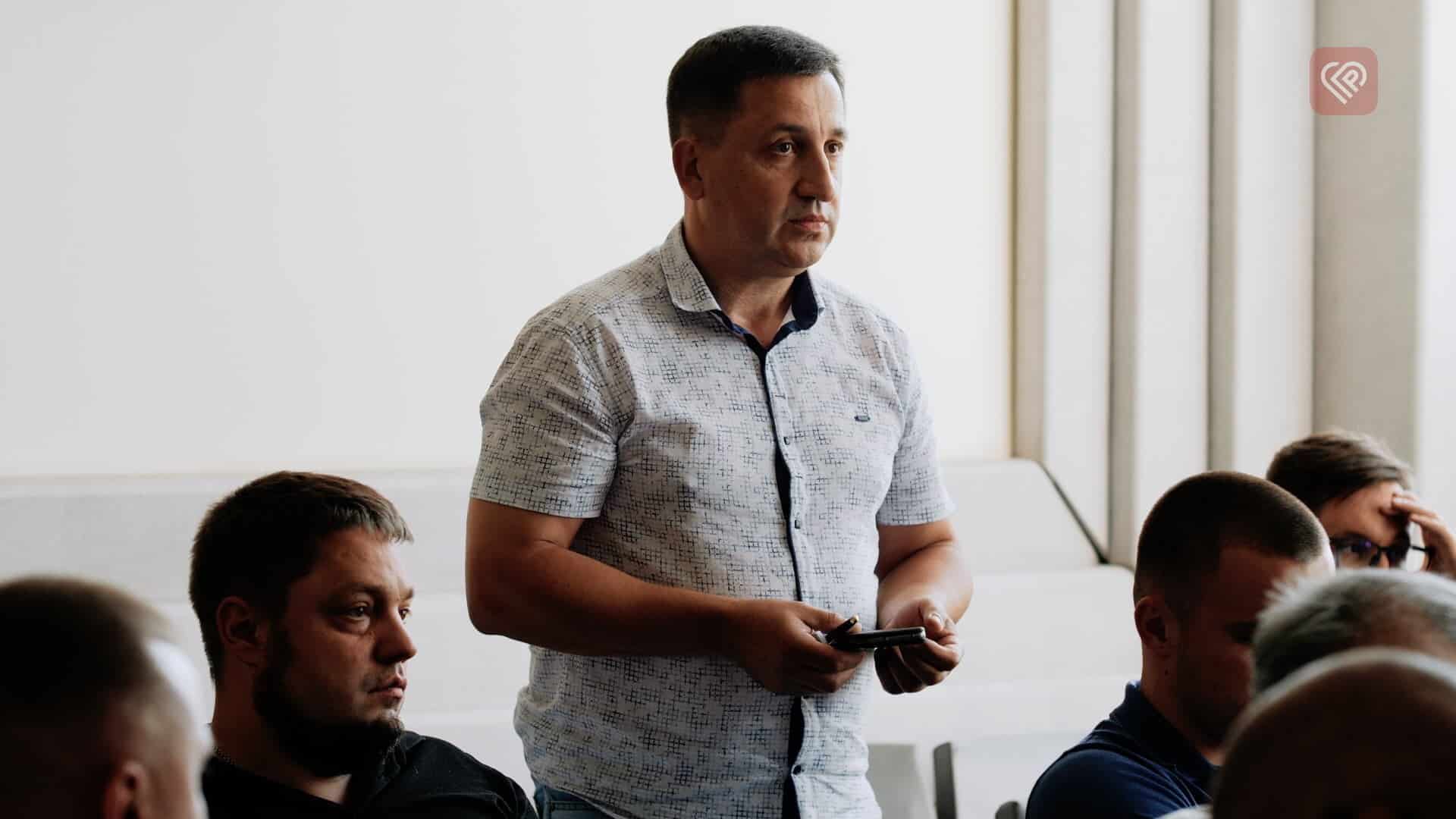 У міській раді Переяслава не підтримали звернення депутата не зносити тимчасові споруди над Альтою